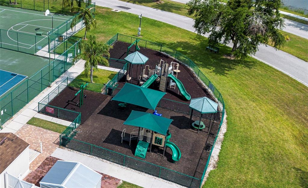 Ellenton, Florida, 34222, United States, 4 Bedrooms Bedrooms, ,3 BathroomsBathrooms,Residential,For Sale,1988008