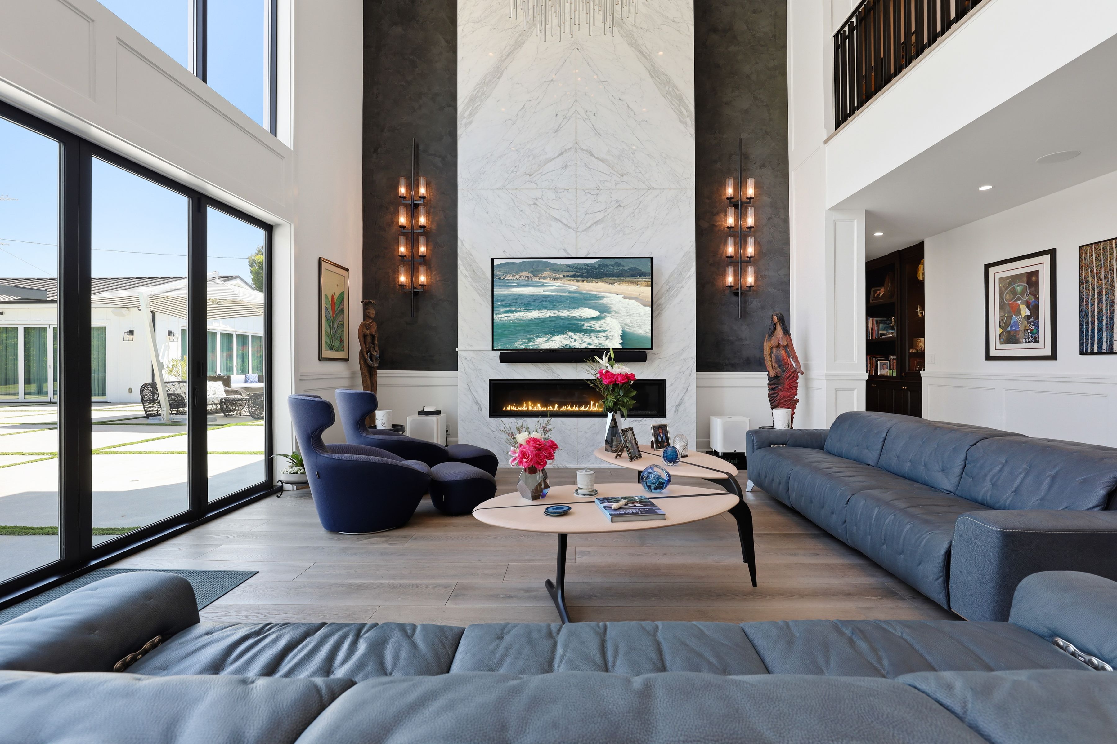  5342 Shoshone Avenue - 物件實景