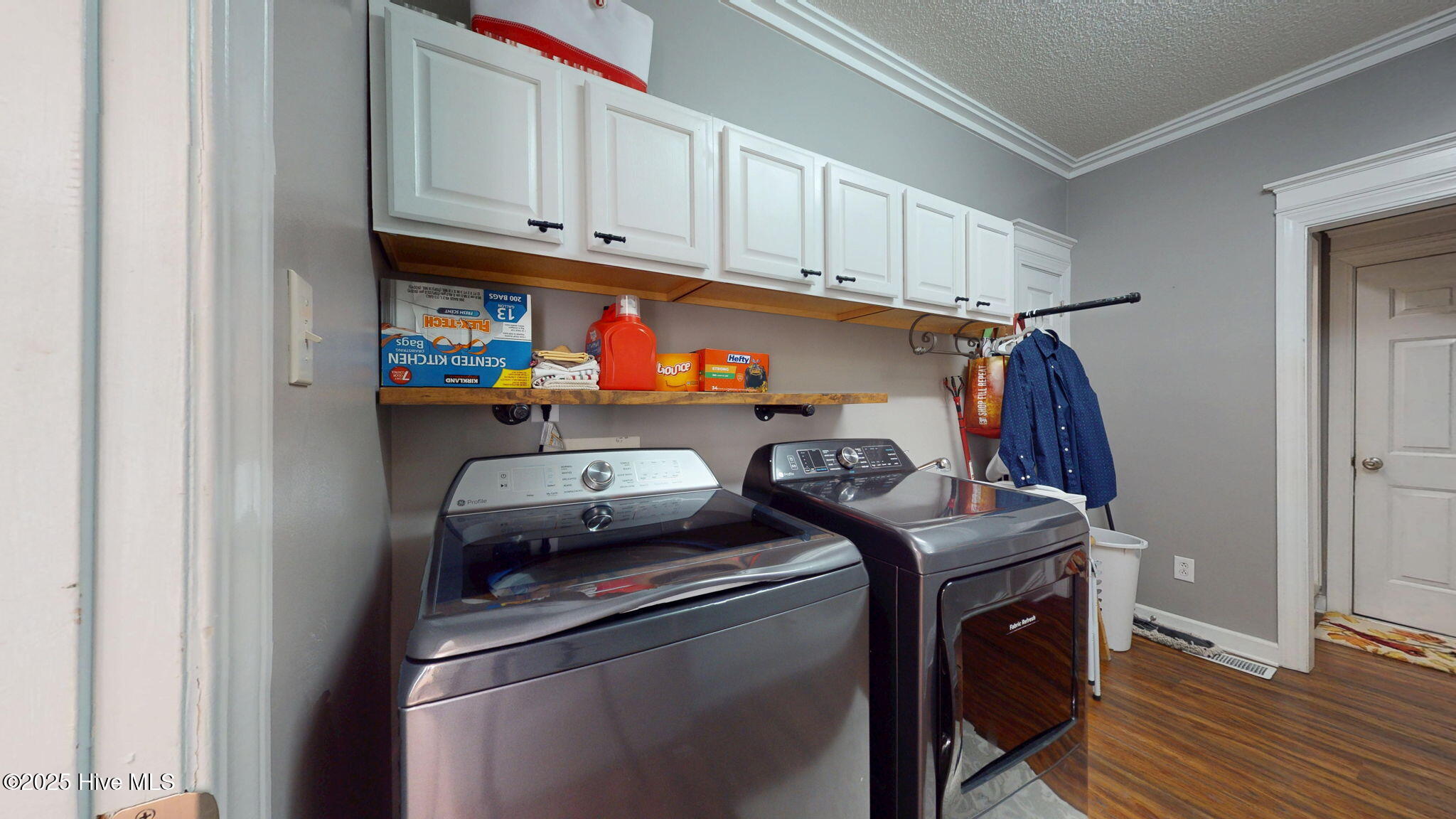 Trent Woods, North Carolina, 28562, United States, 3 Bedrooms Bedrooms, ,3 BathroomsBathrooms,Residential,For Sale,1857731