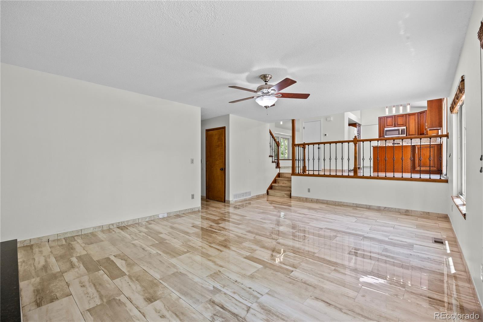 Highlands Ranch, Colorado, 80126, United States, 4 Bedrooms Bedrooms, ,3 BathroomsBathrooms,Residential,For Sale,1883252