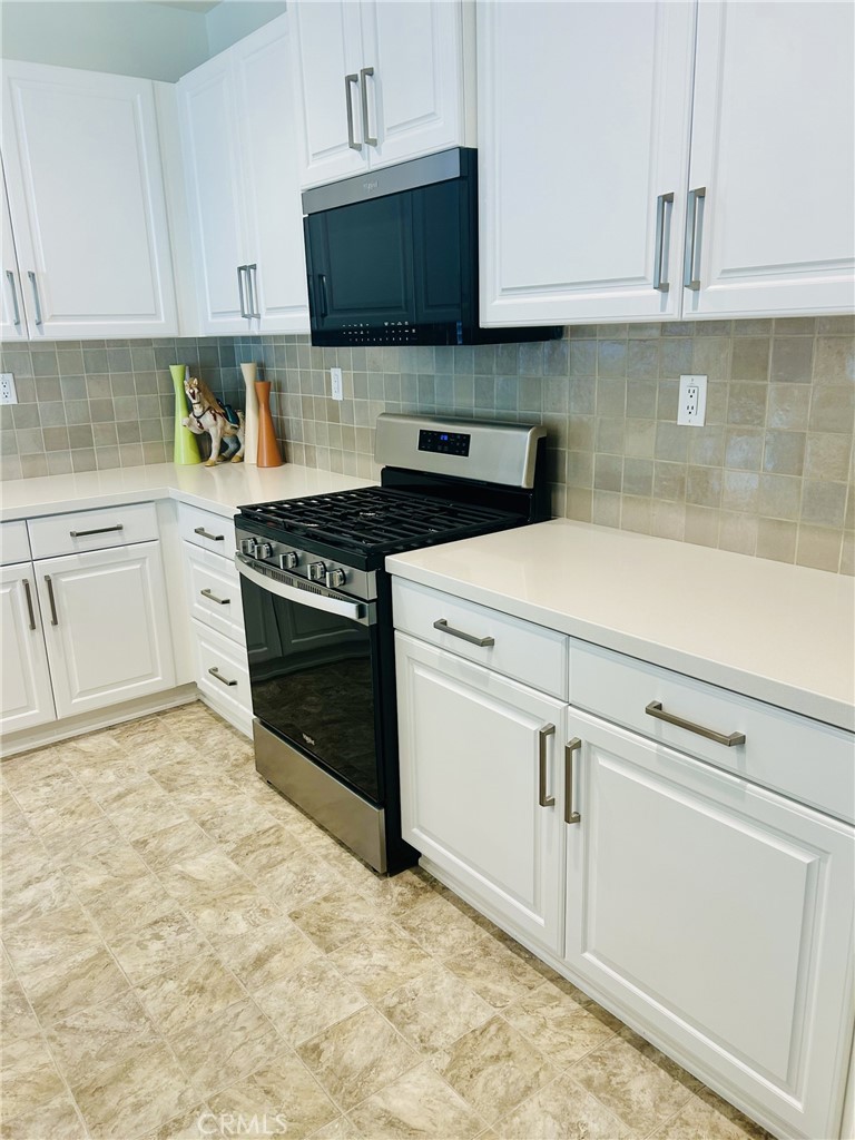 Wildomar, California, 92595, United States, 3 Bedrooms Bedrooms, ,2 BathroomsBathrooms,Residential,For Sale,1793849