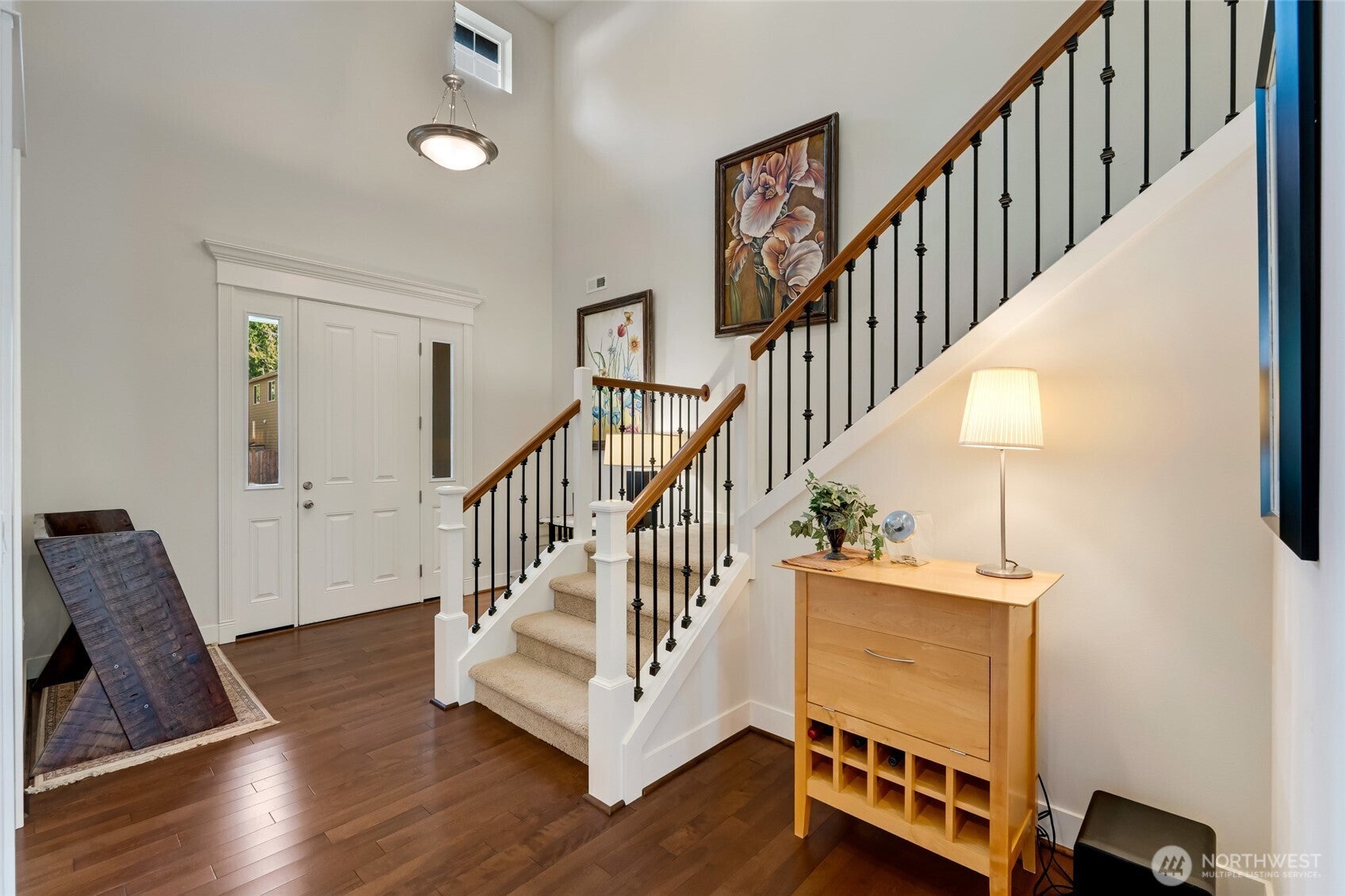 Lynnwood, Washington, 98037, United States, 5 Bedrooms Bedrooms, ,4 BathroomsBathrooms,Residential,For Sale,1979016