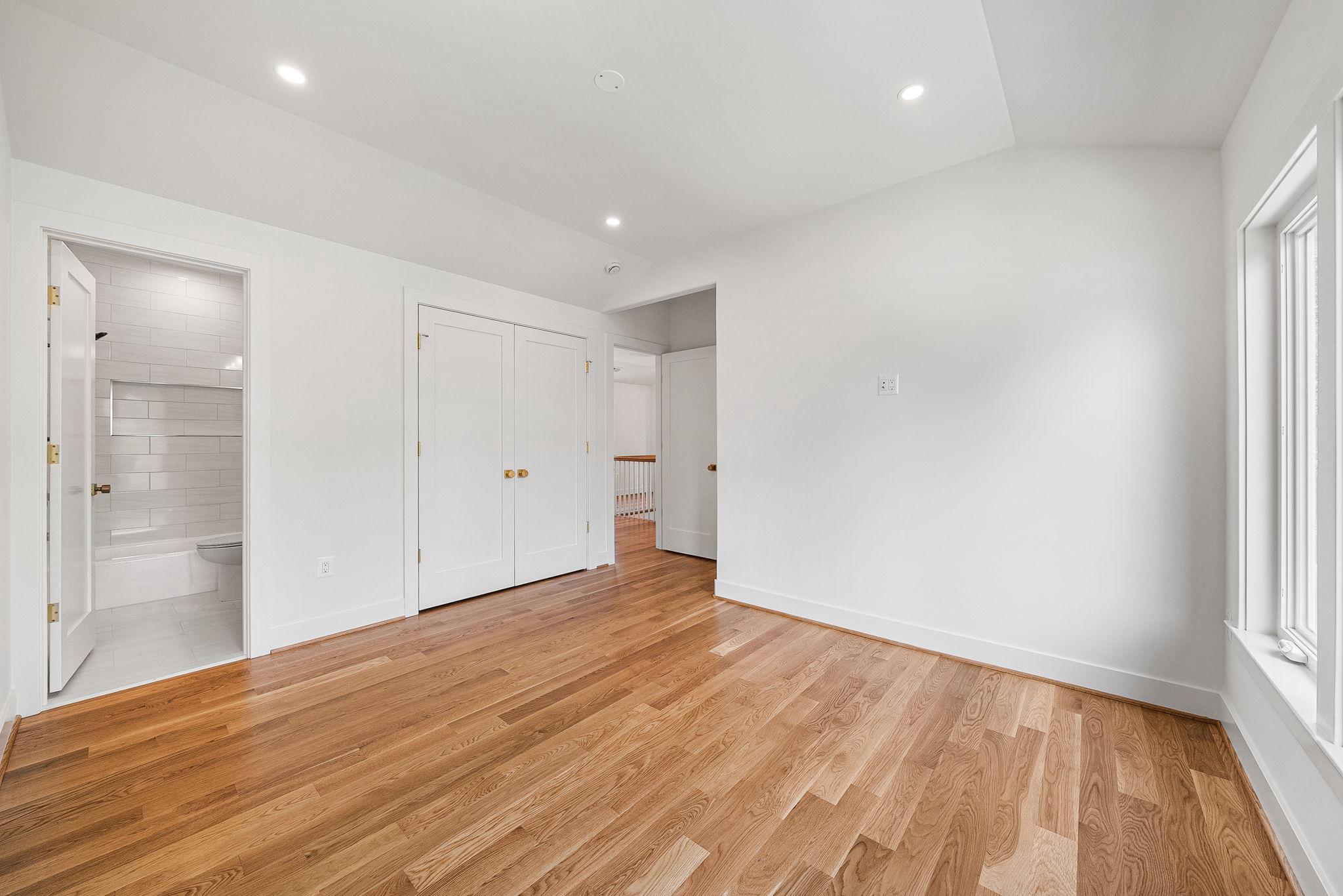  3175 Woodland Lane, Alexandria, VA, 22309 - 物件實景