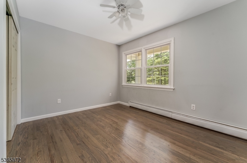 Bridgewater Twp., New Jersey, 08807, United States, 4 Bedrooms Bedrooms, ,3 BathroomsBathrooms,Residential,For Sale,1867393