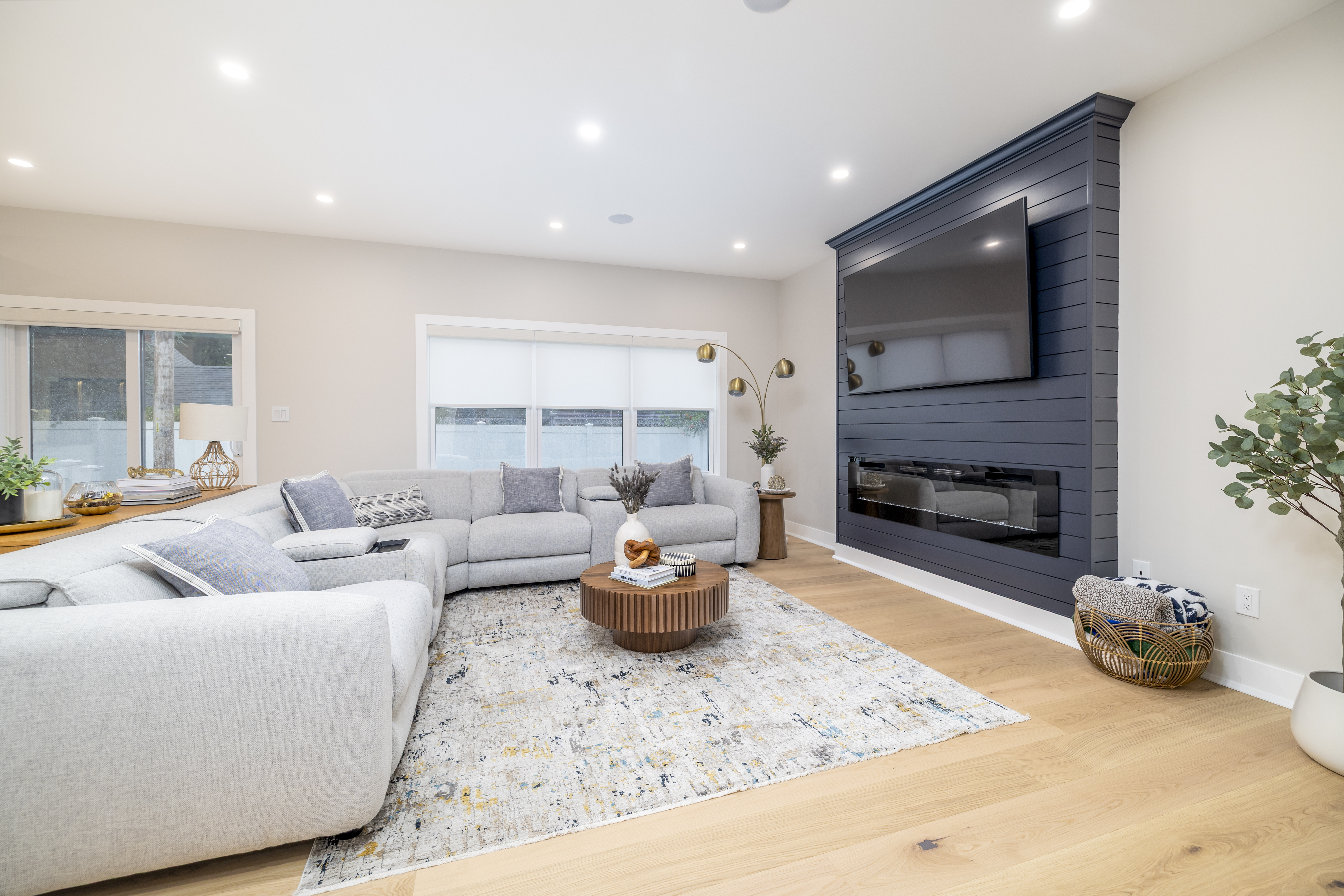  23 Faith Lane, Westbury, NY 11590 - 物件實景