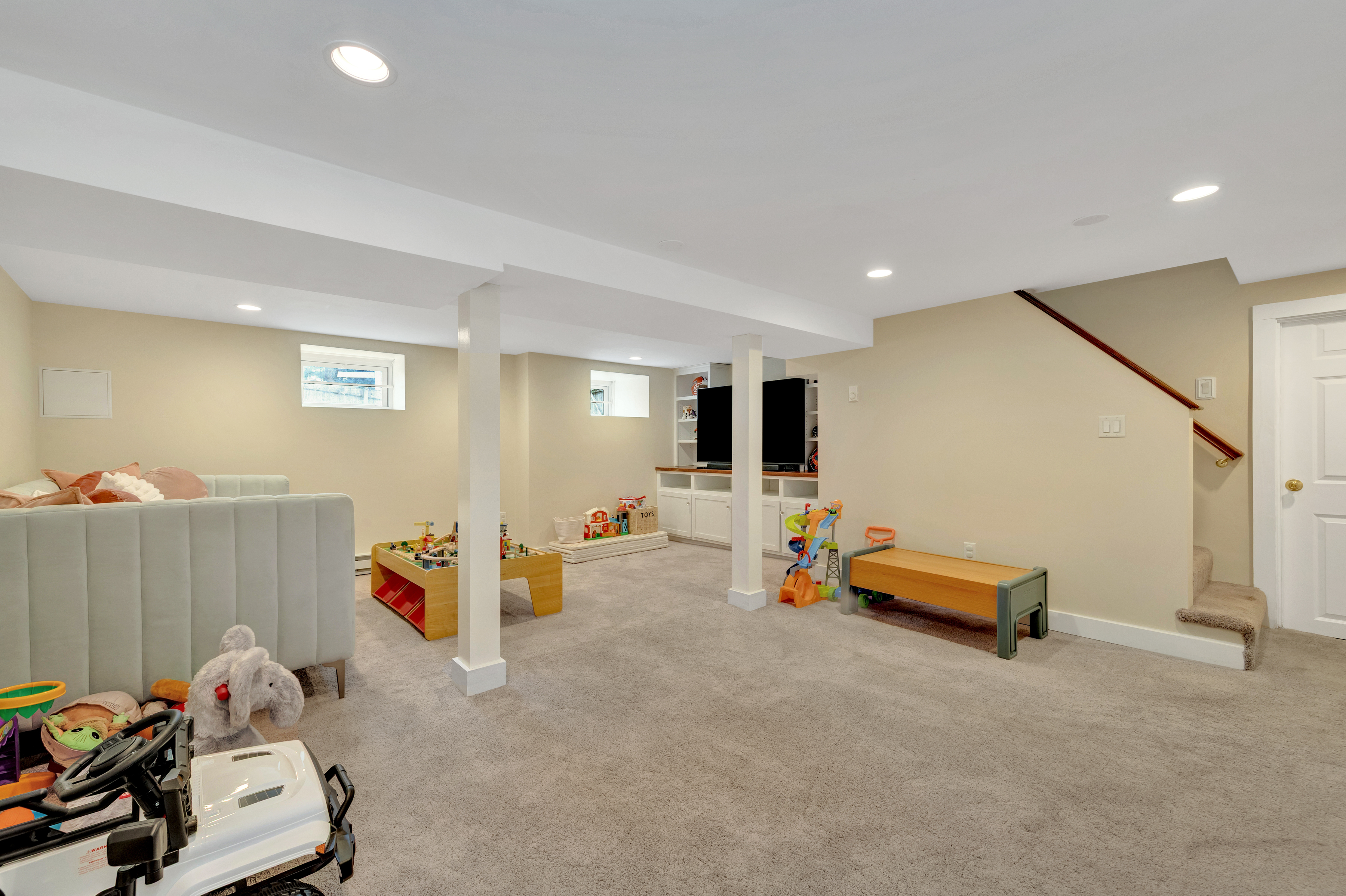  1 Orient Street, Winchester, MA, 01890 - 物件實景