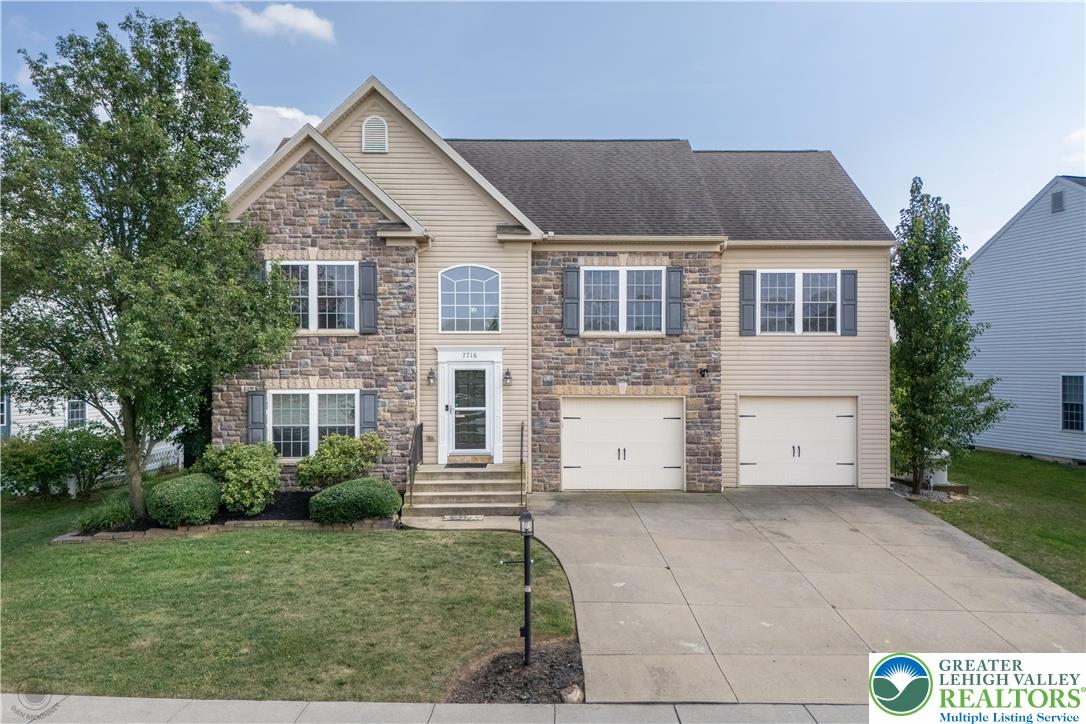 Lower Macungie Twp, Pennsylvania, 18062, United States, 4 Bedrooms Bedrooms, ,3 BathroomsBathrooms,Residential,For Sale,1907491