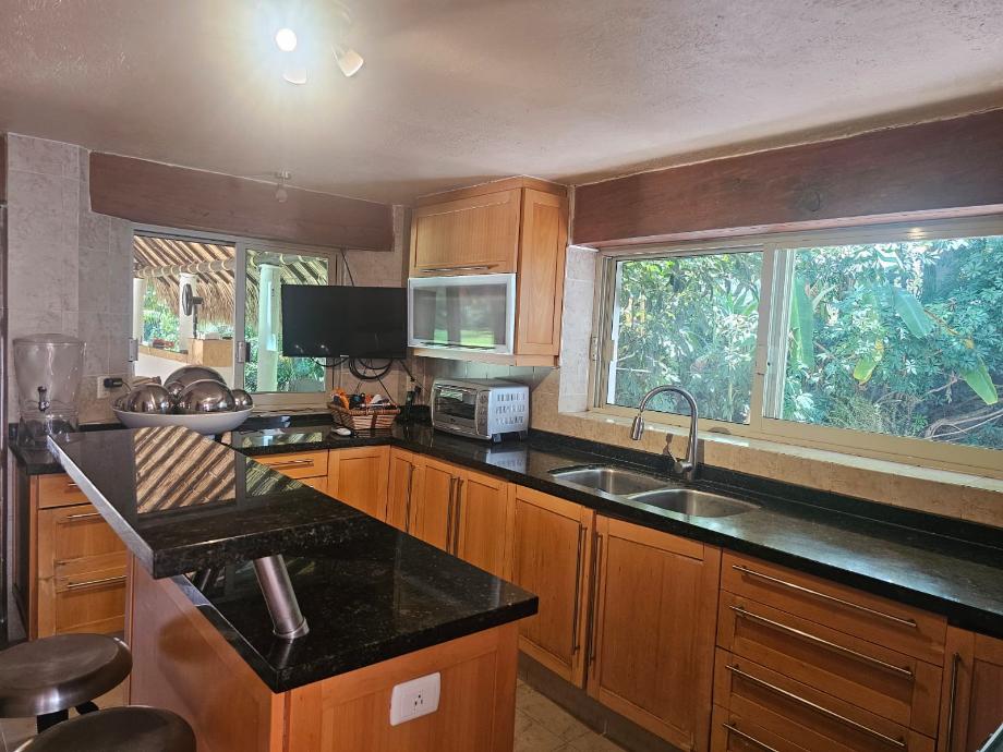 Crist?bal de Olid, Jiutepec, Morelos, 62564, Mexico, 4 Bedrooms Bedrooms, ,5 BathroomsBathrooms,Residential,For Sale,Crist?bal de Olid,1625302