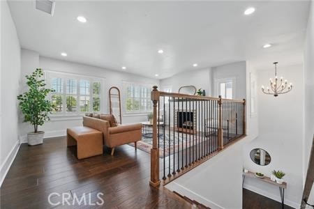 Los Angeles, California, 90018, United States, 5 Bedrooms Bedrooms, ,5 BathroomsBathrooms,Residential,For Sale,1842943