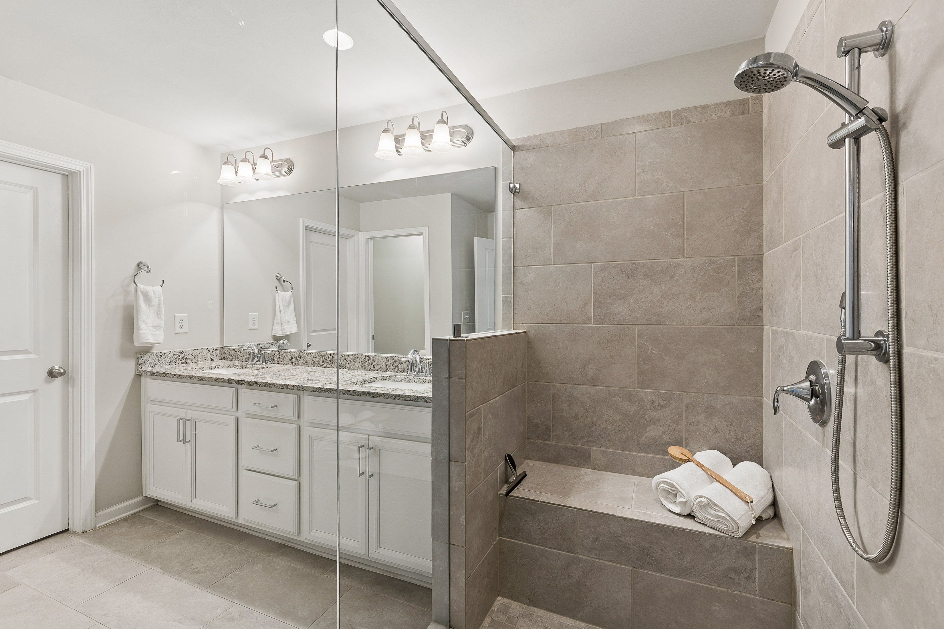  Exceptional Gated Townhome Near Vibrant Downtown Chamblee - 物件實景