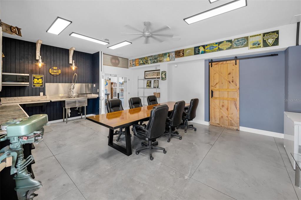 Hernando Beach, Florida, 34607, United States, 3 Bedrooms Bedrooms, ,3 BathroomsBathrooms,Residential,For Sale,1918210
