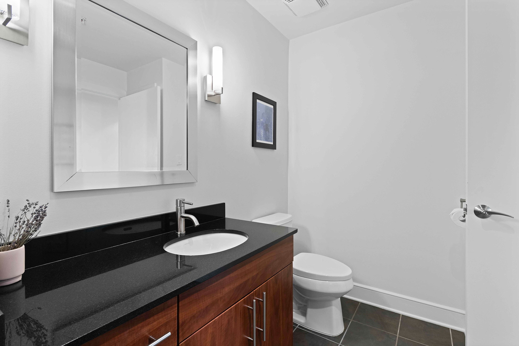  Modern Intown Living at Luxe - 物件實景