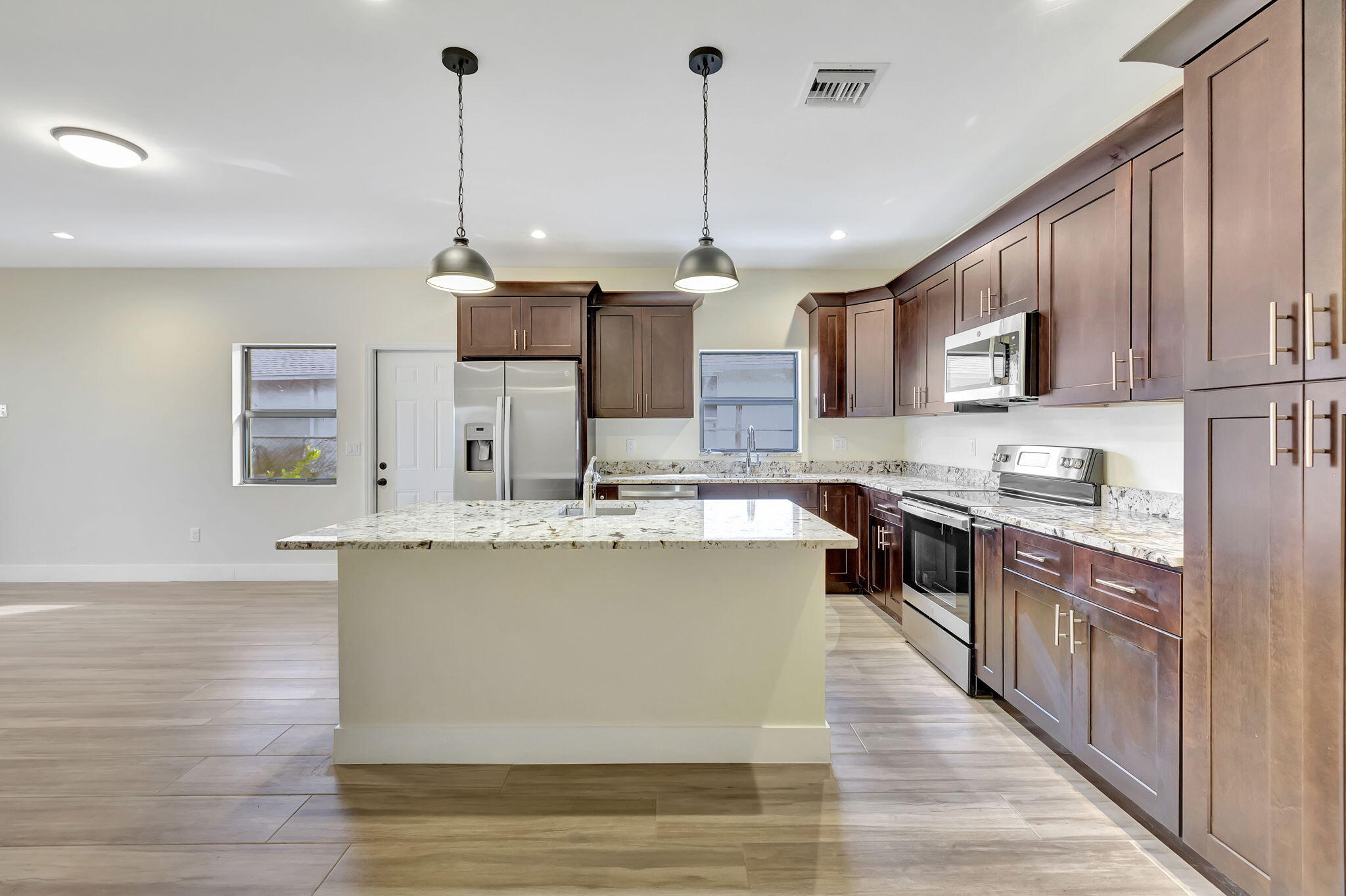 Delray Beach, Florida, 33444, United States, 3 Bedrooms Bedrooms, ,2 BathroomsBathrooms,Residential,For Sale,1690902