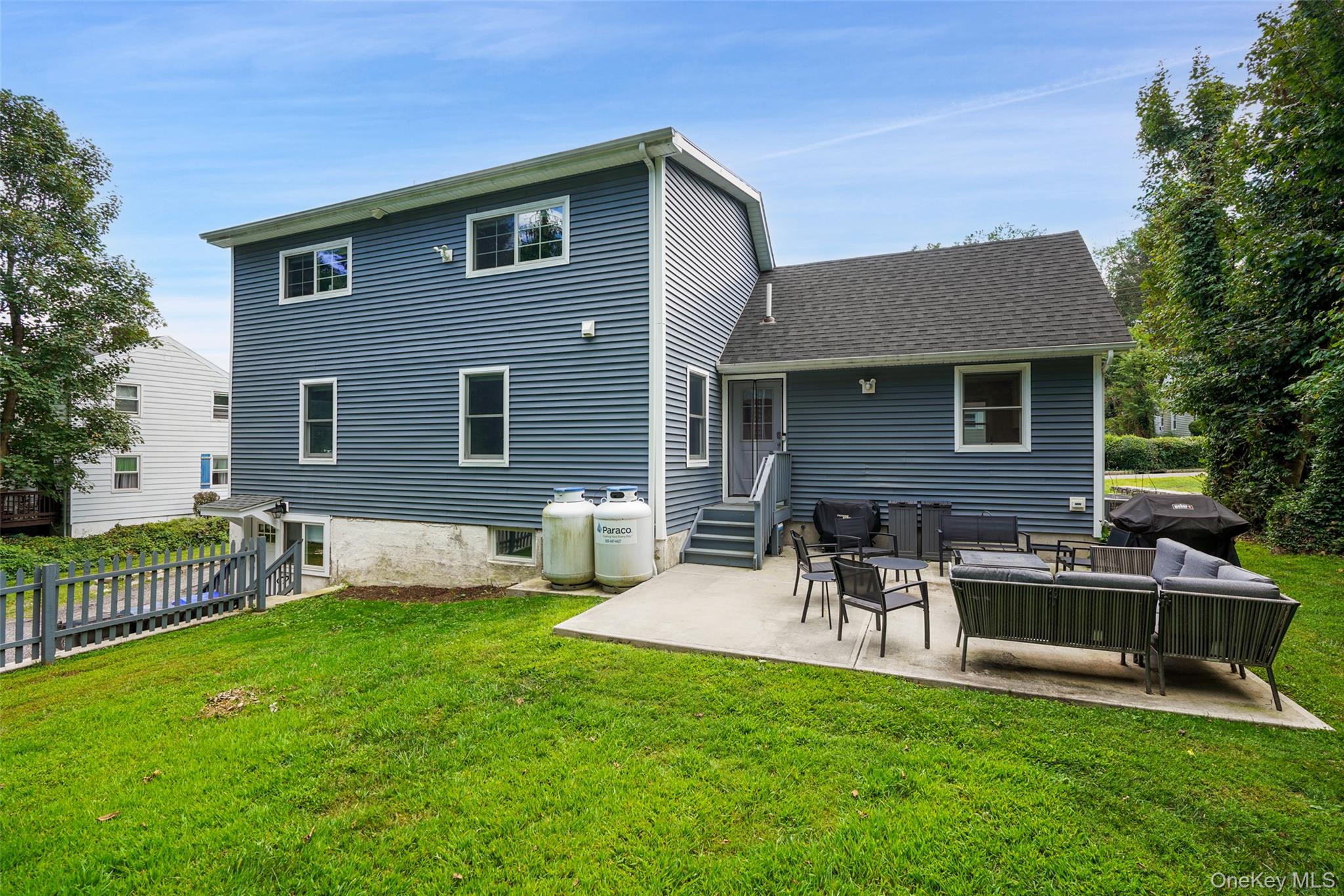 White Plains, New York, 10603, United States, 3 Bedrooms Bedrooms, ,3 BathroomsBathrooms,Residential,For Sale,1933056