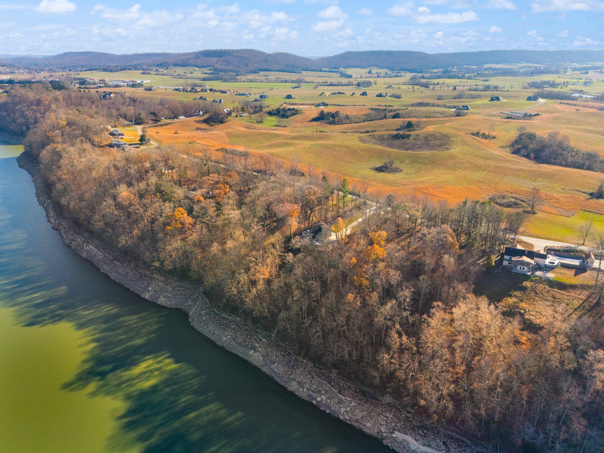 Monticello, Kentucky, 42633, United States, 4 Bedrooms Bedrooms, ,3 BathroomsBathrooms,Residential,For Sale,1691685