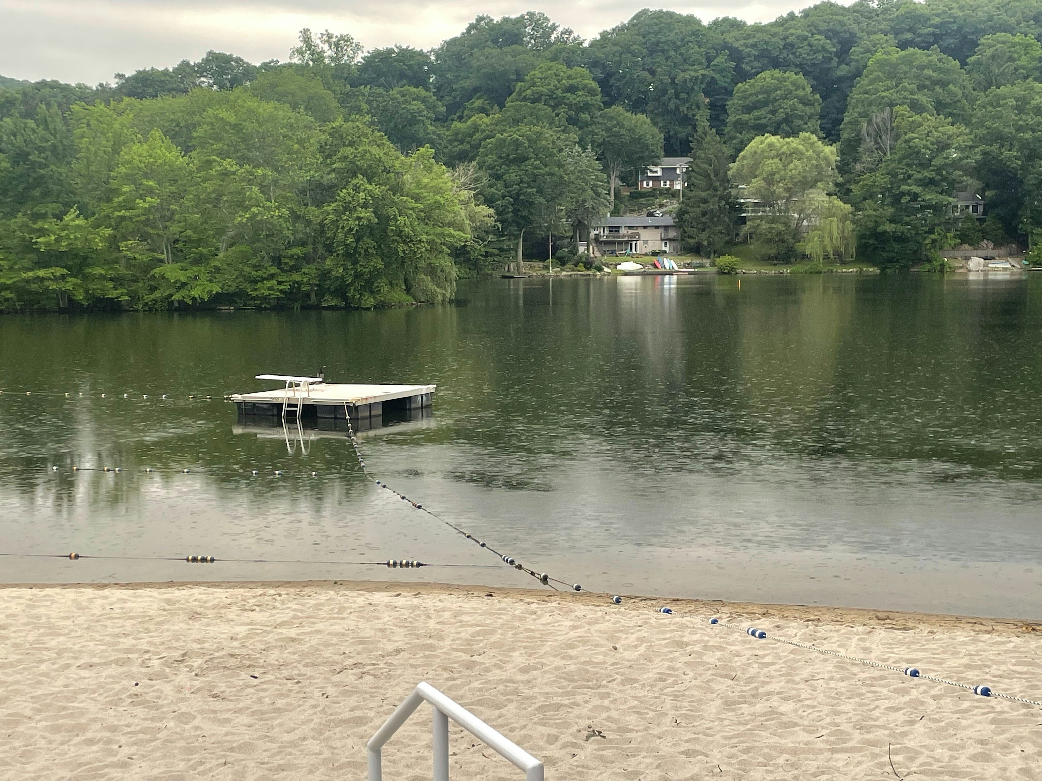  406 High Crest Drive, West Milford, NJ 07480 - 物件實景