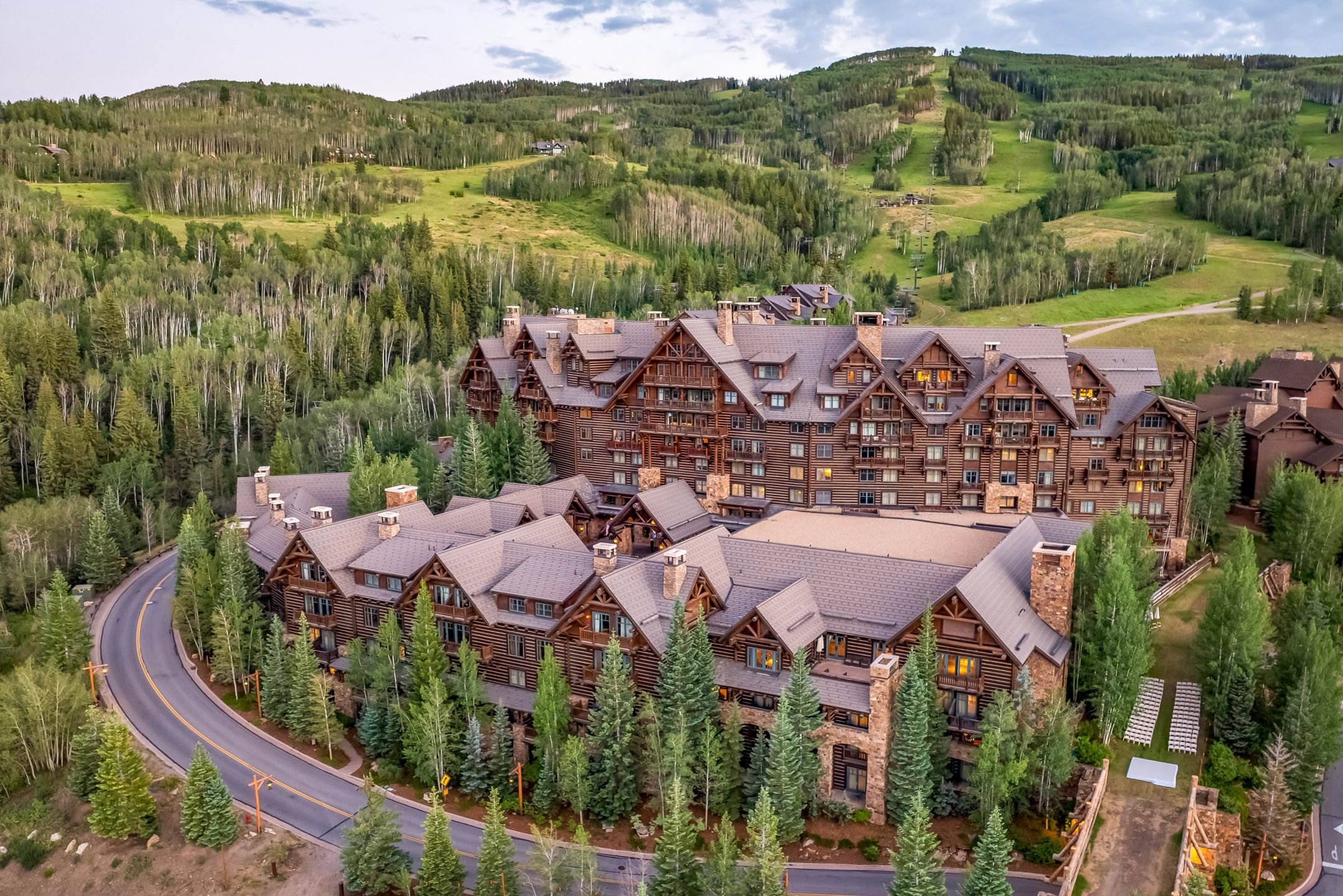  This Extraordinary Penthouse is a Legacy Mountain Residence - 物件實景