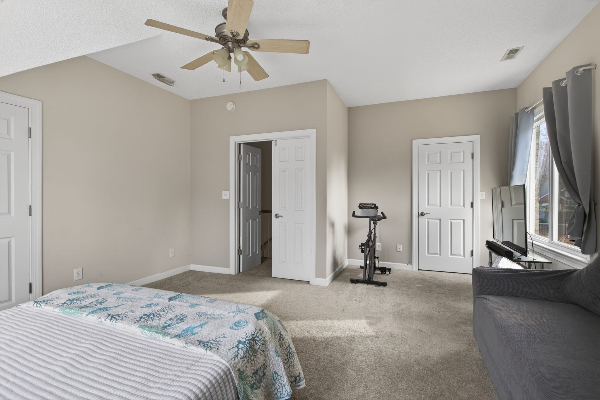 Chesapeake, Virginia, 23320, United States, 4 Bedrooms Bedrooms, ,3 BathroomsBathrooms,Residential,For Sale,2005539