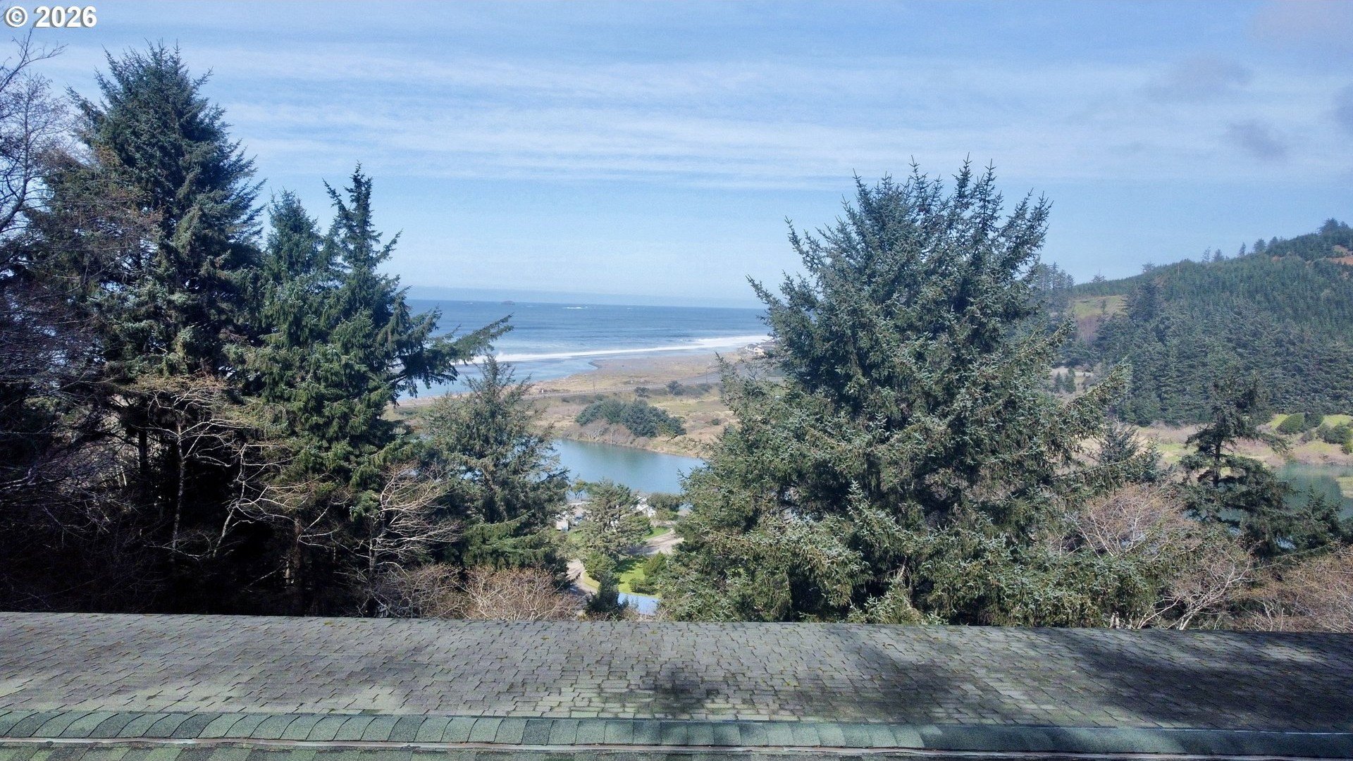 GoldBeach, Oregon, 97444, United States, 3 Bedrooms Bedrooms, ,2 BathroomsBathrooms,Residential,For Sale,2032019