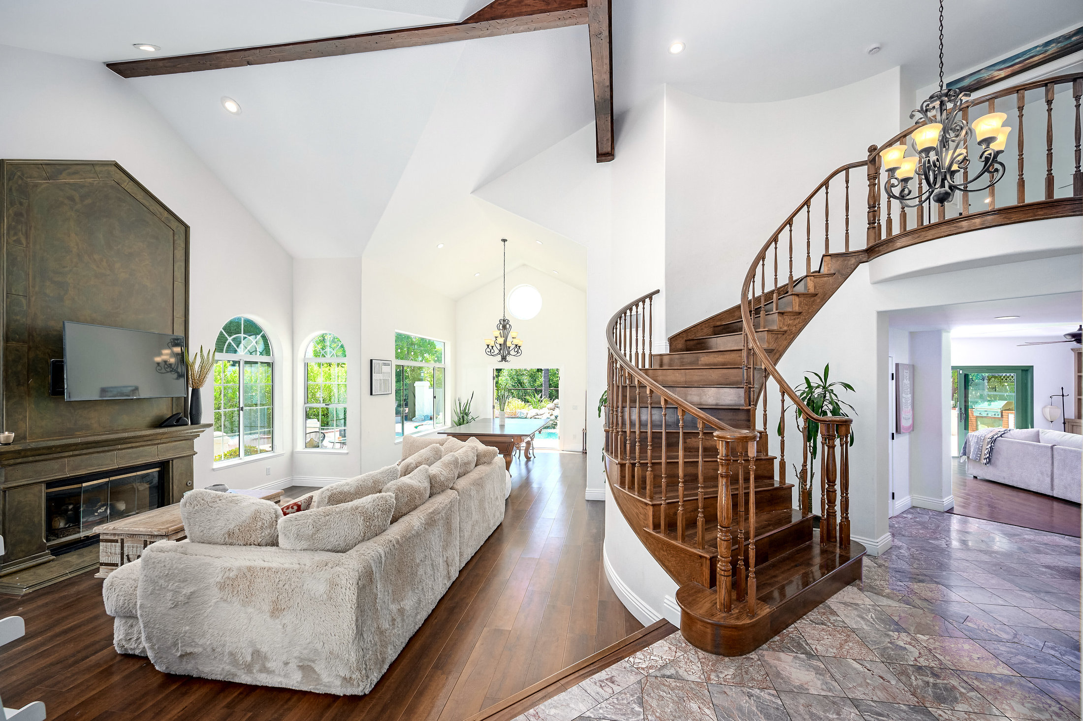  2554 Kirsten Lee Drive, Westlake Village - 物件實景