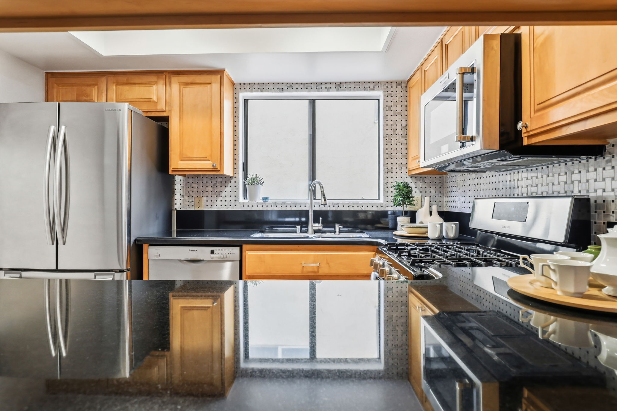  11952 Darlington Avenue, 3 - 物件實景