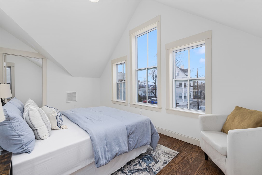 Providence, Rhode Island, 02906, United States, 4 Bedrooms Bedrooms, ,3 BathroomsBathrooms,Residential,For Sale,2000576