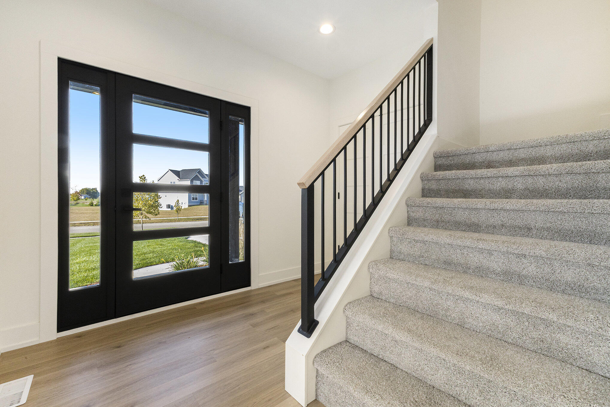 Allendale, Michigan, 49401, United States, 5 Bedrooms Bedrooms, ,4 BathroomsBathrooms,Residential,For Sale,1960697