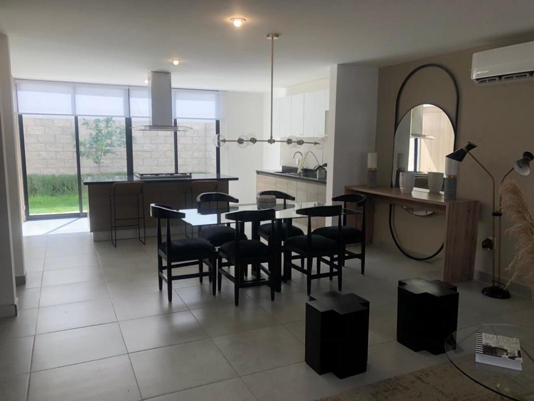 El Marqués, Querétaro, 76269, Mexico, 4 Bedrooms Bedrooms, ,3 BathroomsBathrooms,Residential,For Sale,1700620