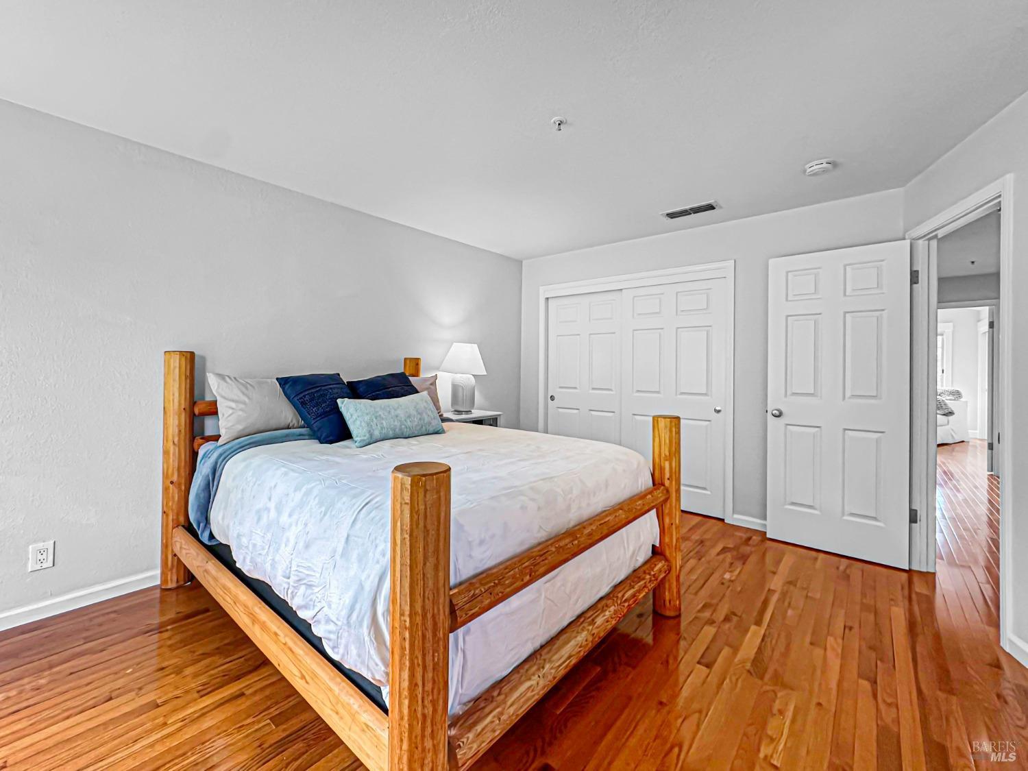 Napa, California, 94558, United States, 2 Bedrooms Bedrooms, ,3 BathroomsBathrooms,Residential,For Sale,1950858