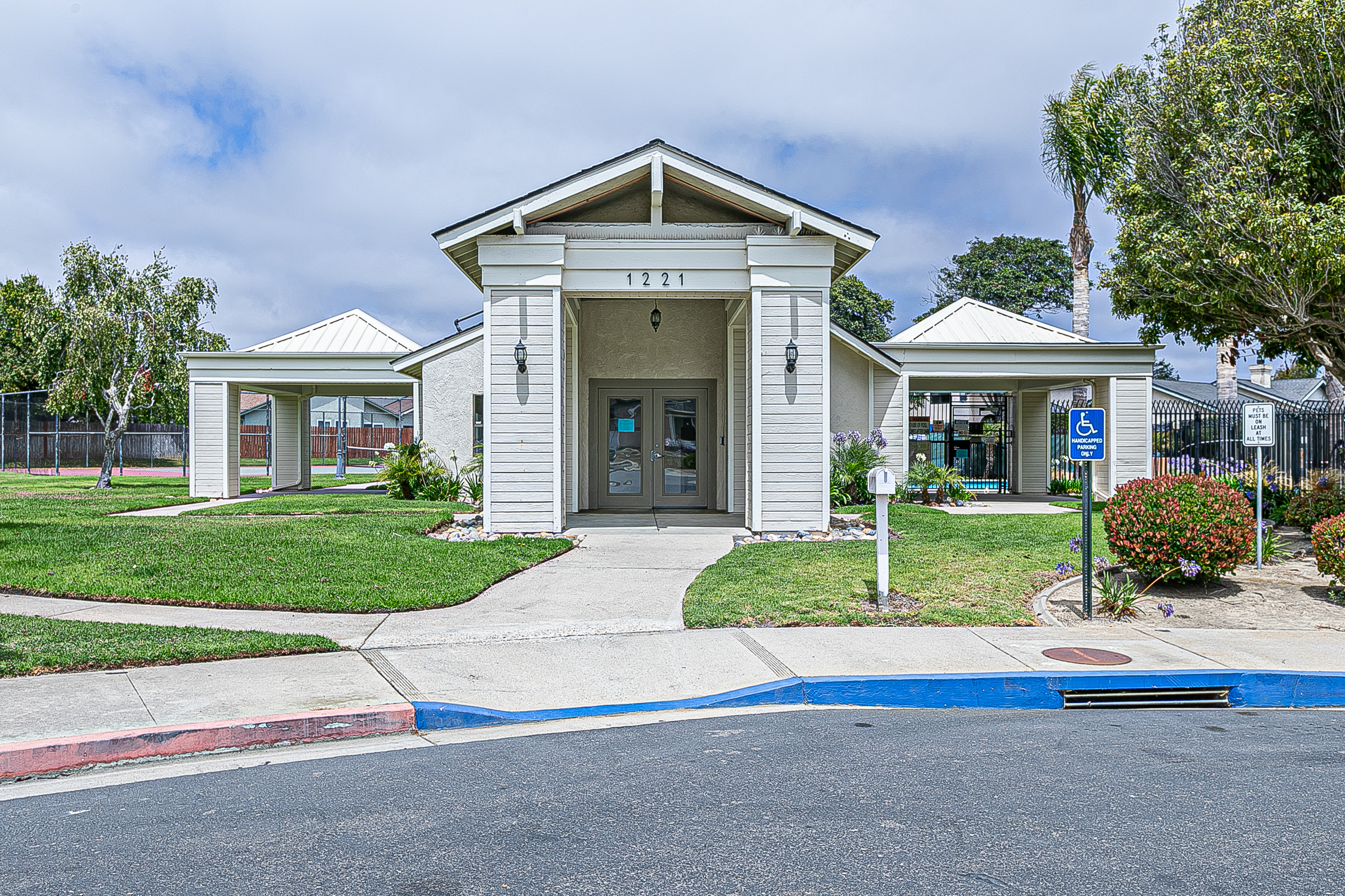 Lompoc, California, 93436, United States, 3 Bedrooms Bedrooms, ,3 BathroomsBathrooms,Residential,For Sale,1933210