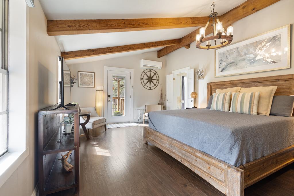 Fredericksburg, Texas, 78624, United States, 3 Bedrooms Bedrooms, ,2 BathroomsBathrooms,Residential,For Sale,2049407