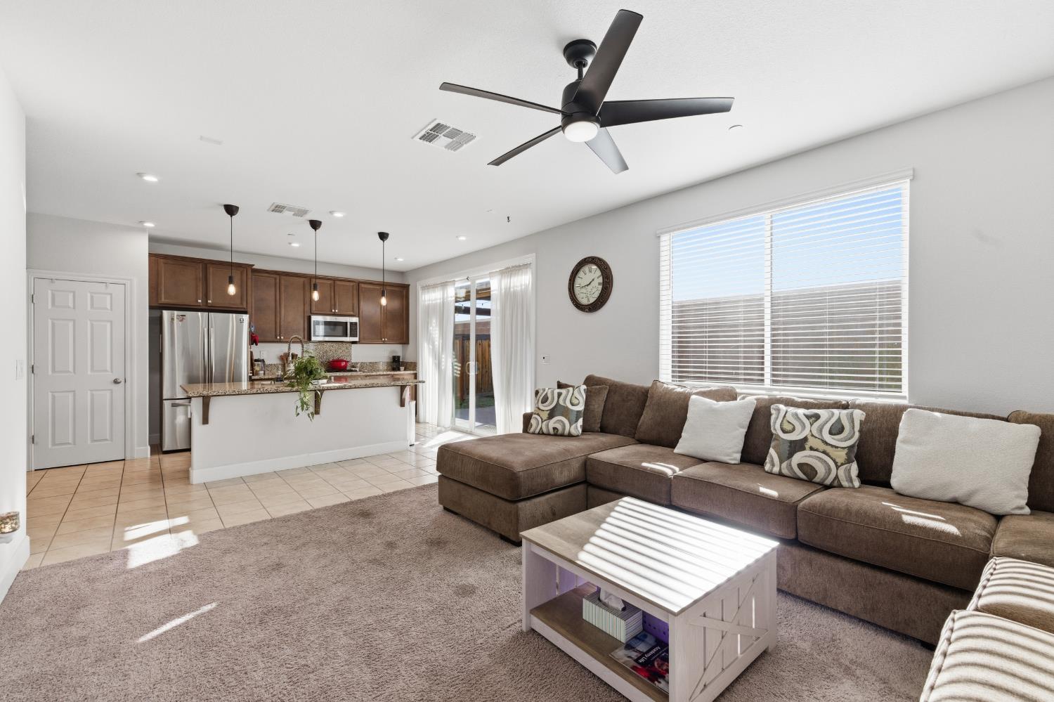 Rocklin, California, 95677, United States, 4 Bedrooms Bedrooms, ,3 BathroomsBathrooms,Residential,For Sale,1993589