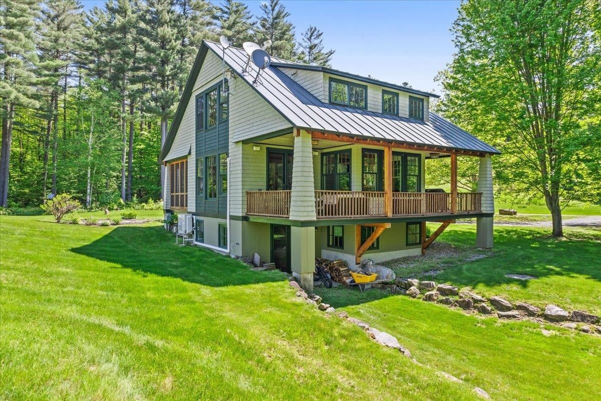 Stowe, Vermont, 05672, United States, 4 Bedrooms Bedrooms, ,3 BathroomsBathrooms,Residential,For Sale,1751990
