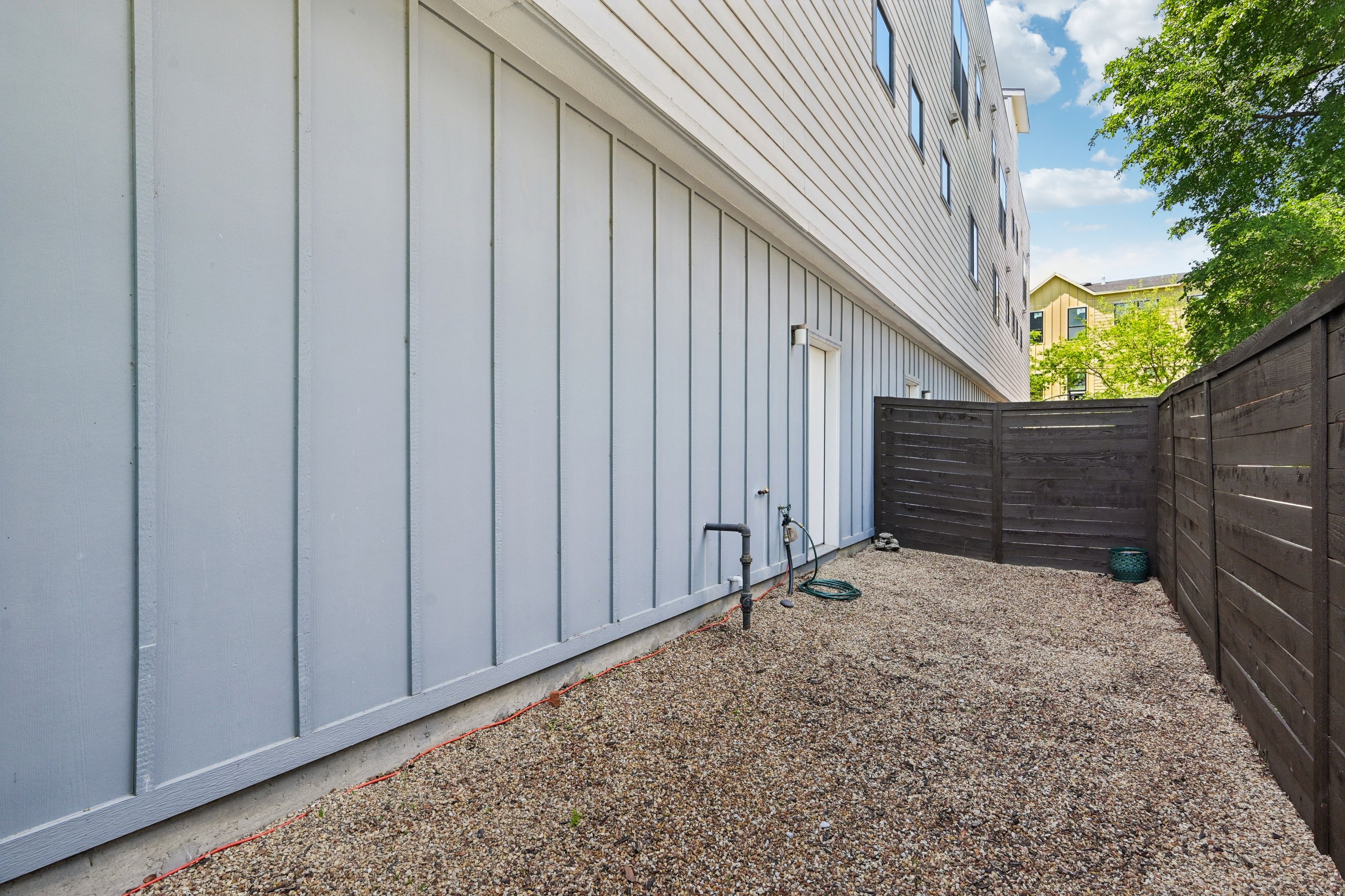  Rooftop Retreat with Skyline Scenery - 物件實景