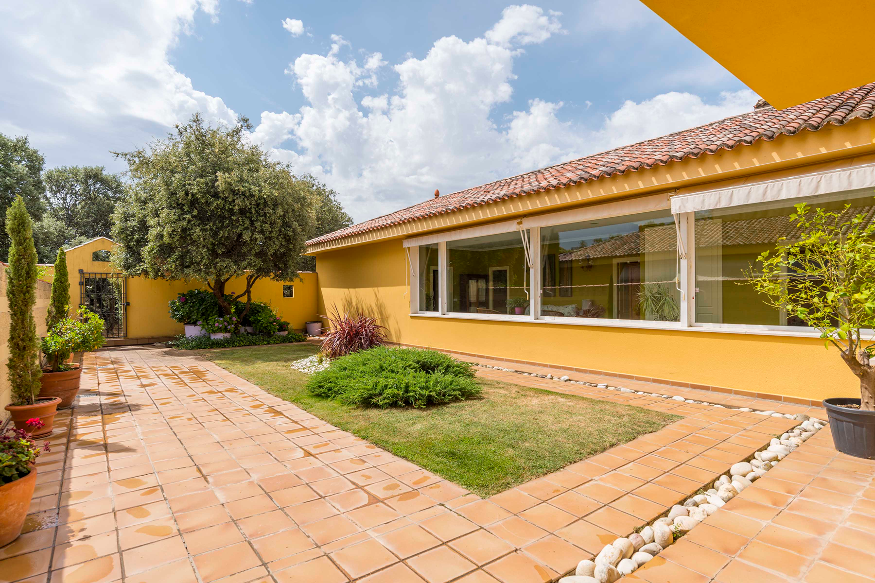  Magnificent colonial-style villa in Los Ranchos (Galapagar) - 物件實景