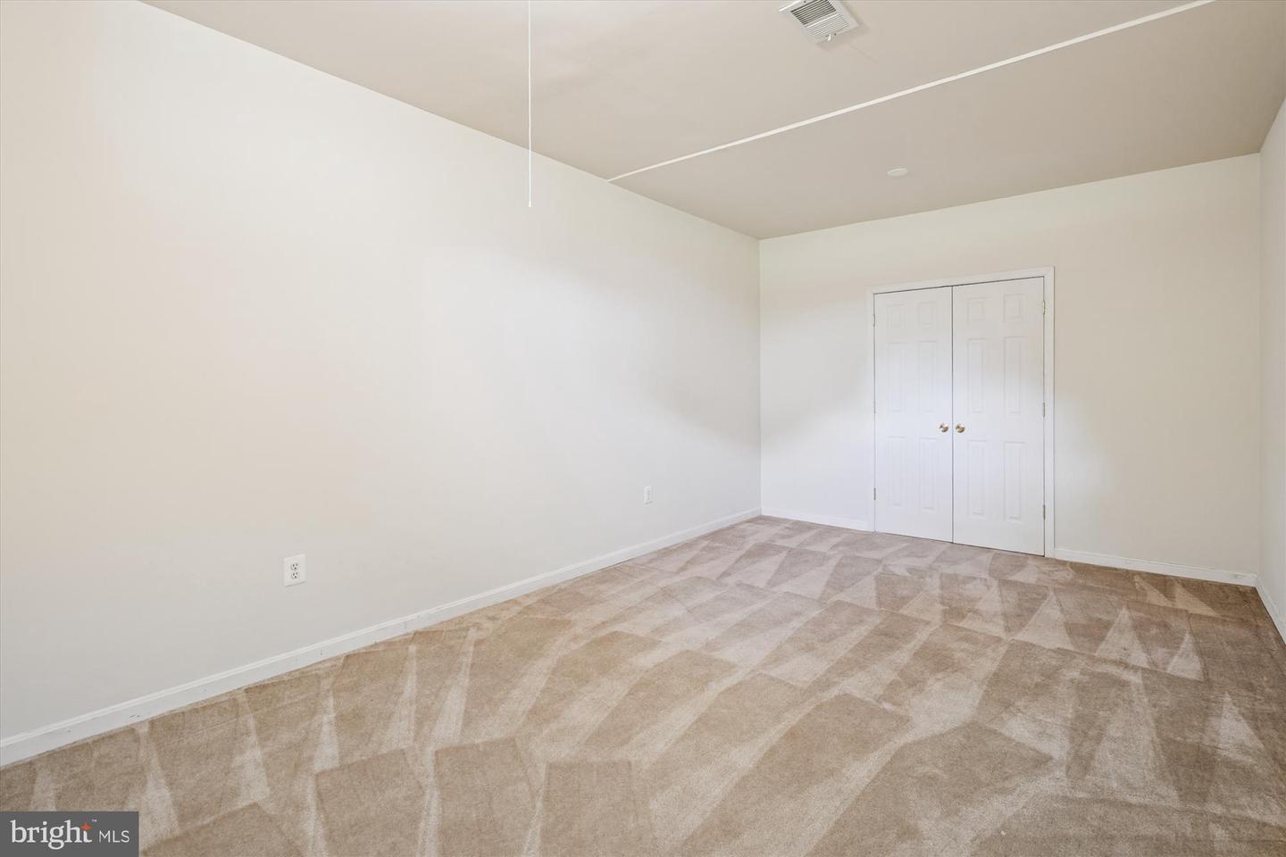 Woodbridge, Virginia, 22193, United States, 4 Bedrooms Bedrooms, ,5 BathroomsBathrooms,Residential,For Sale,1950998