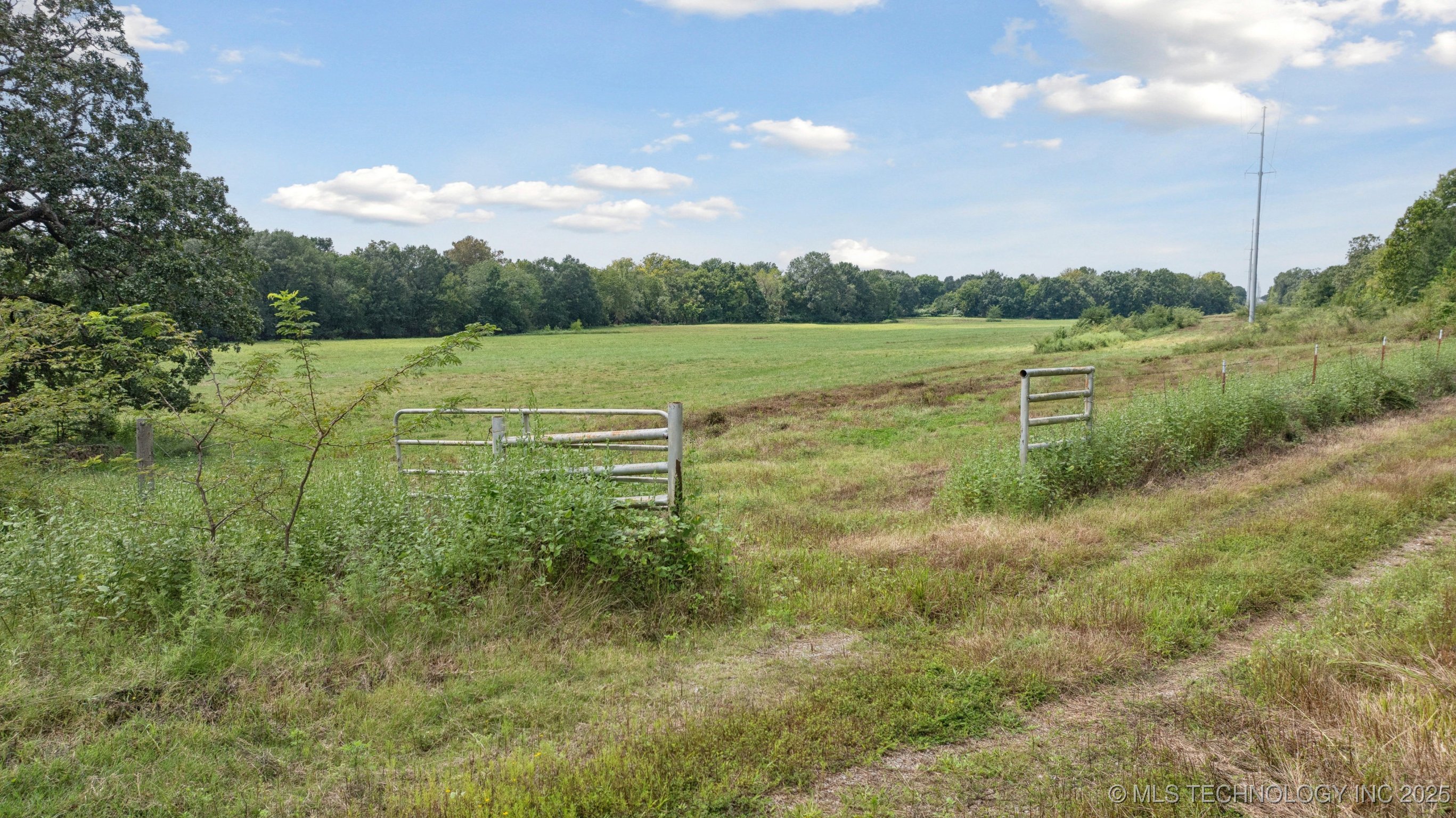 Wilburton, Oklahoma, 74578, United States, ,Residential,For Sale,1939872