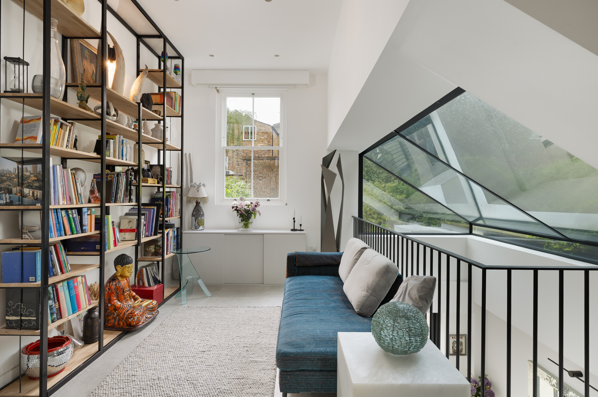  A Reimagined Fulham Townhouse with Dramatic Double-Height Interiors - 物件實景