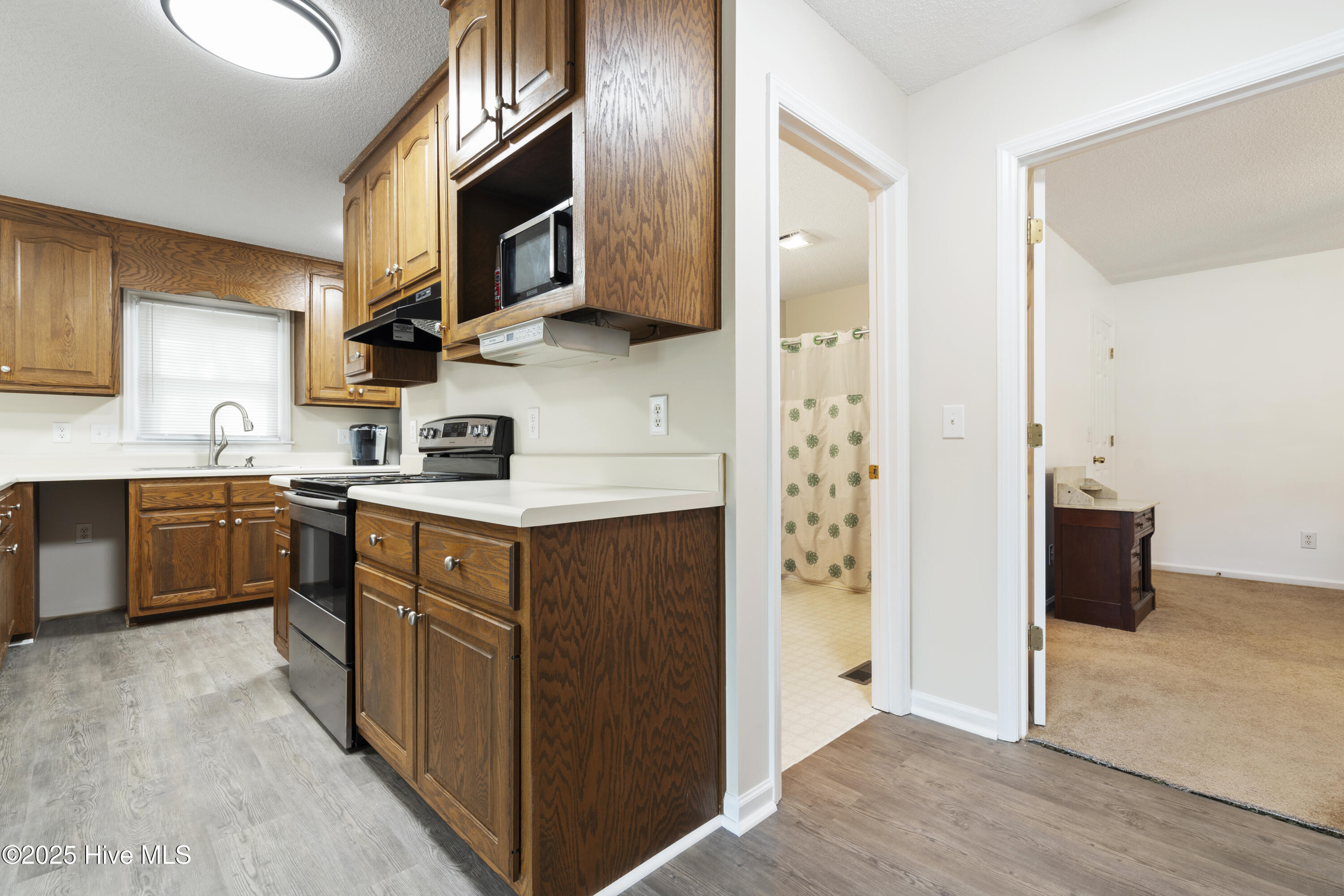 Oak Island, North Carolina, 28465, United States, 3 Bedrooms Bedrooms, ,2 BathroomsBathrooms,Residential,For Sale,1877293