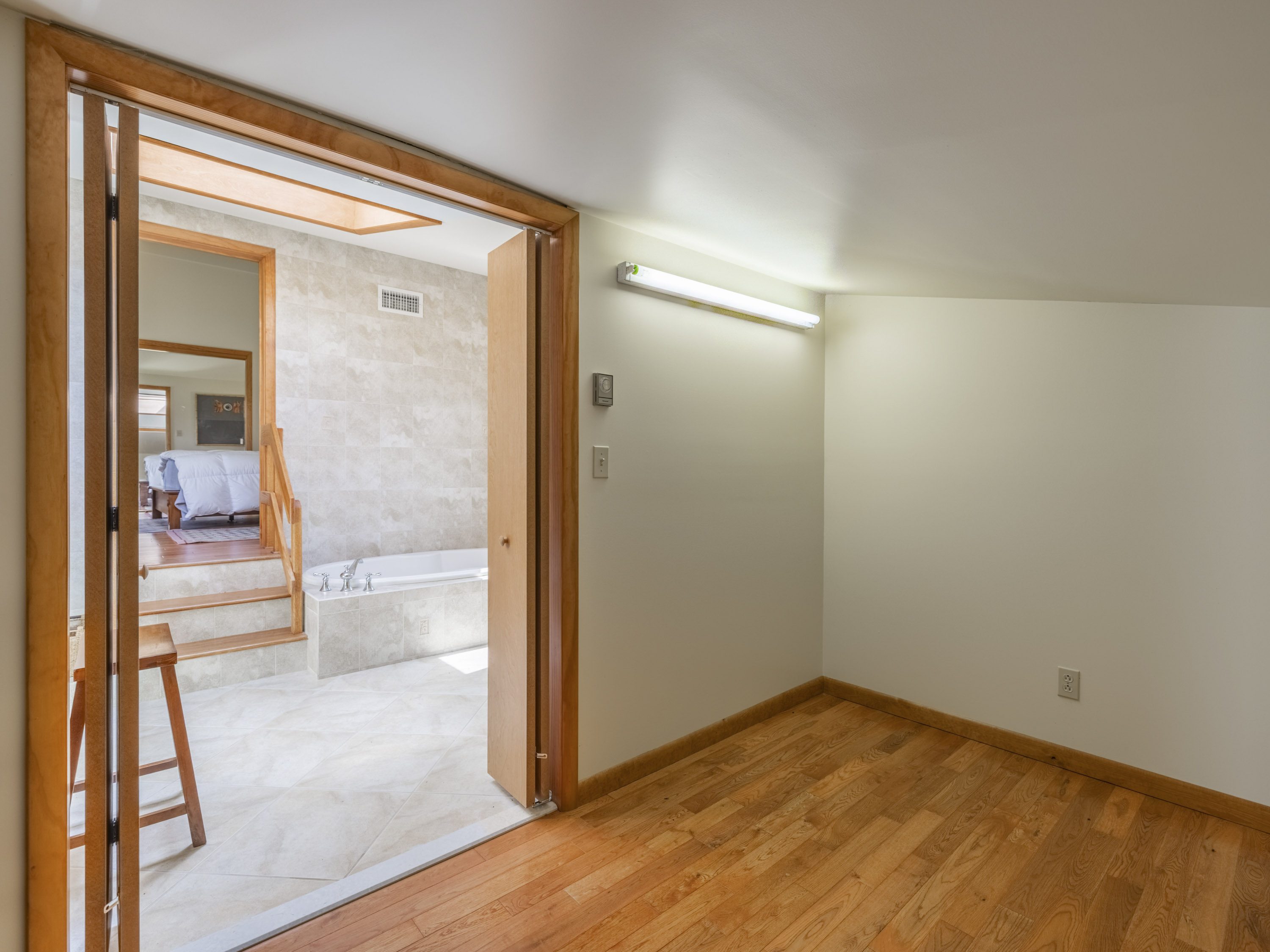 Jewett, New York, 12444, United States, 4 Bedrooms Bedrooms, ,4 BathroomsBathrooms,Residential,For Sale,1877555