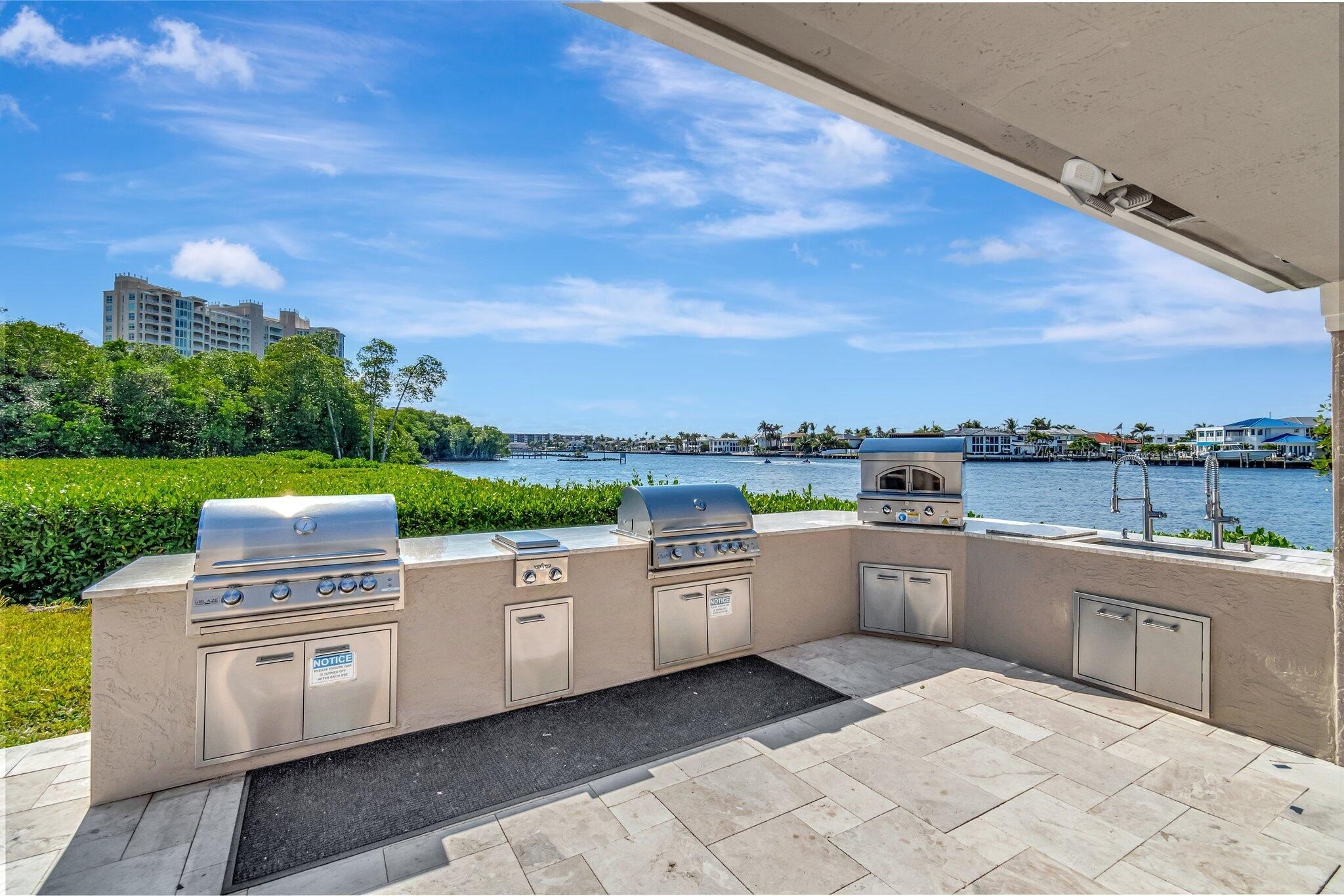 Highland Beach, Florida, 33487, United States, 2 Bedrooms Bedrooms, ,2 BathroomsBathrooms,Residential,For Sale,1921723