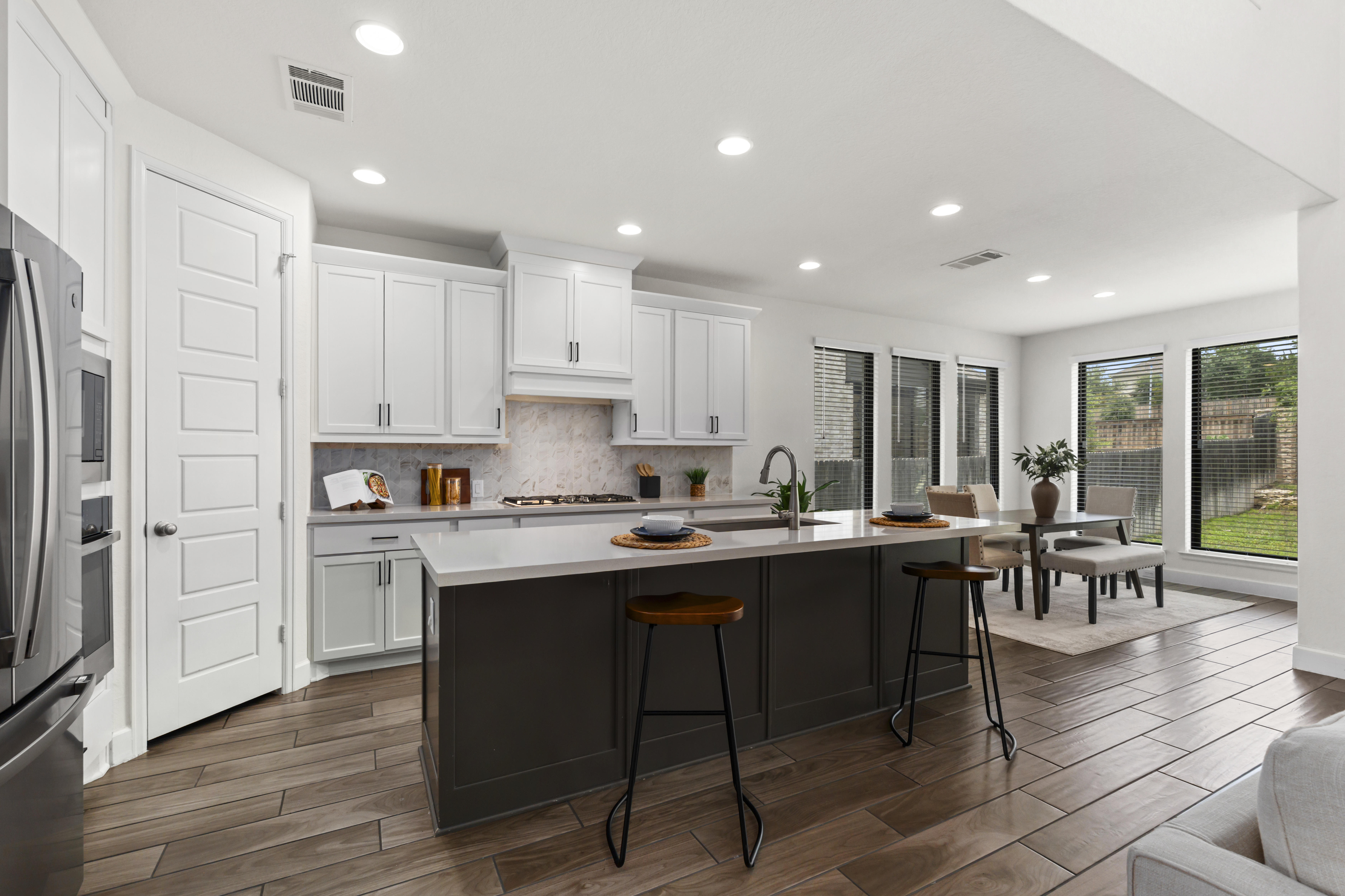  Thoughtfully Designed Perry Home in Weston Oaks - 物件實景