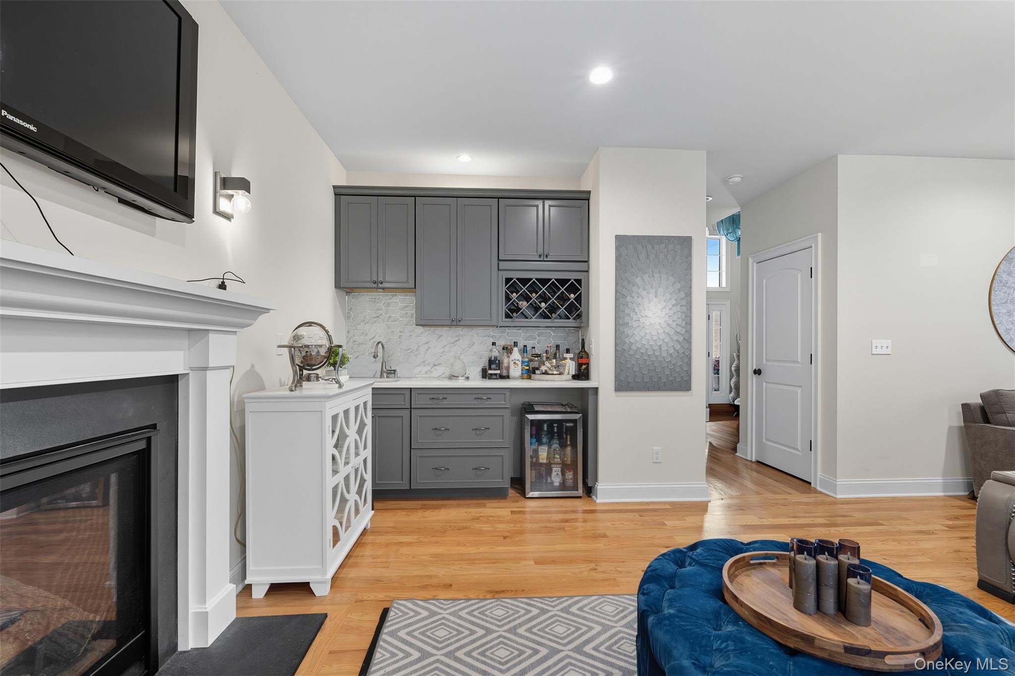 Central Valley, New York, 10917, United States, 5 Bedrooms Bedrooms, ,5 BathroomsBathrooms,Residential,For Sale,1993008