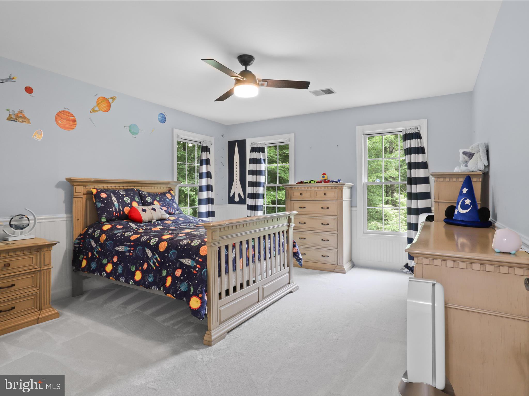 Fairfax Station, Virginia, 22039, United States, 5 Bedrooms Bedrooms, ,6 BathroomsBathrooms,Residential,For Sale,1810572