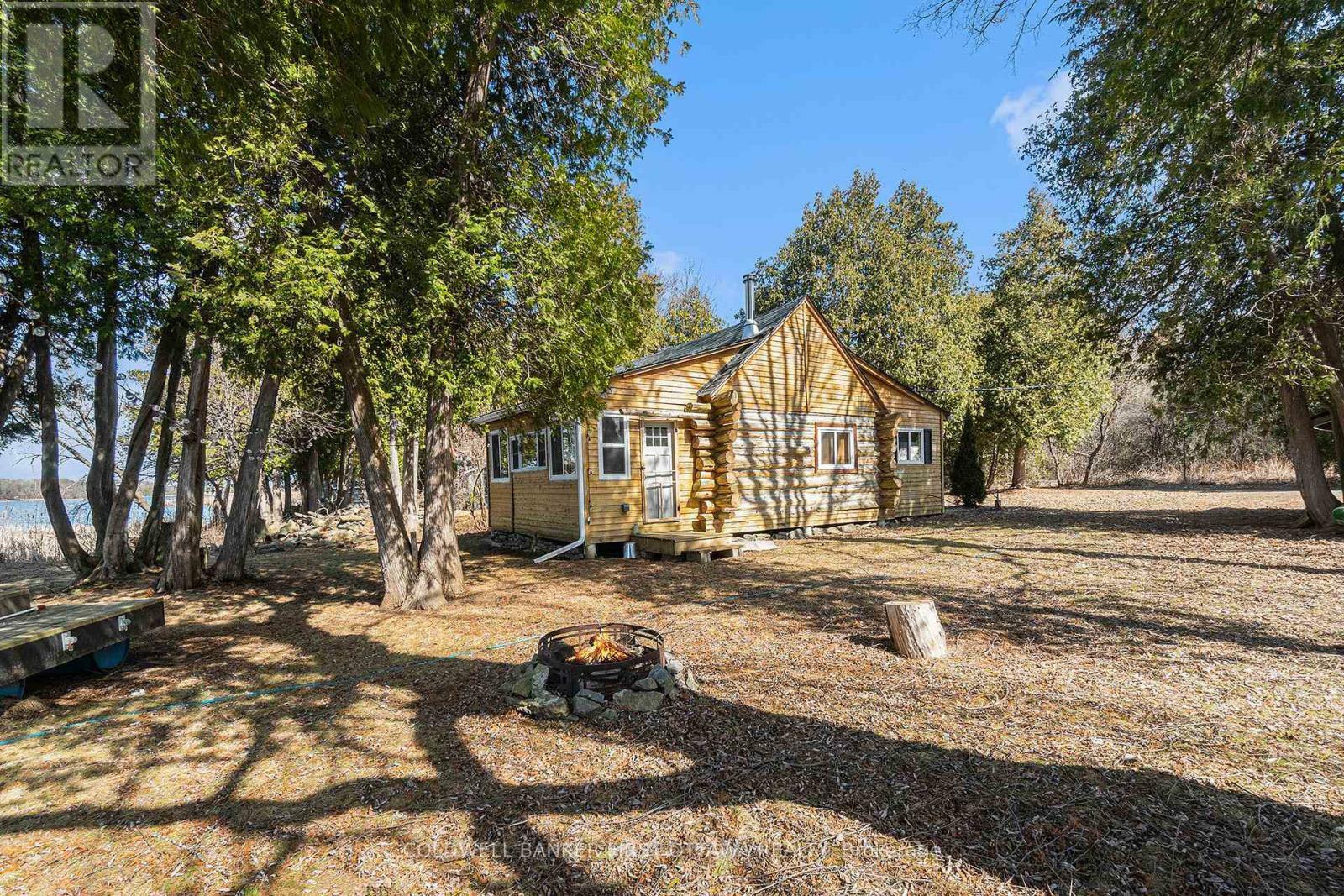 MONTAGUE, Ontario, K7A 5B8, CA, 2 Bedrooms Bedrooms, ,1 BathroomBathrooms,Residential,For Sale,1867210
