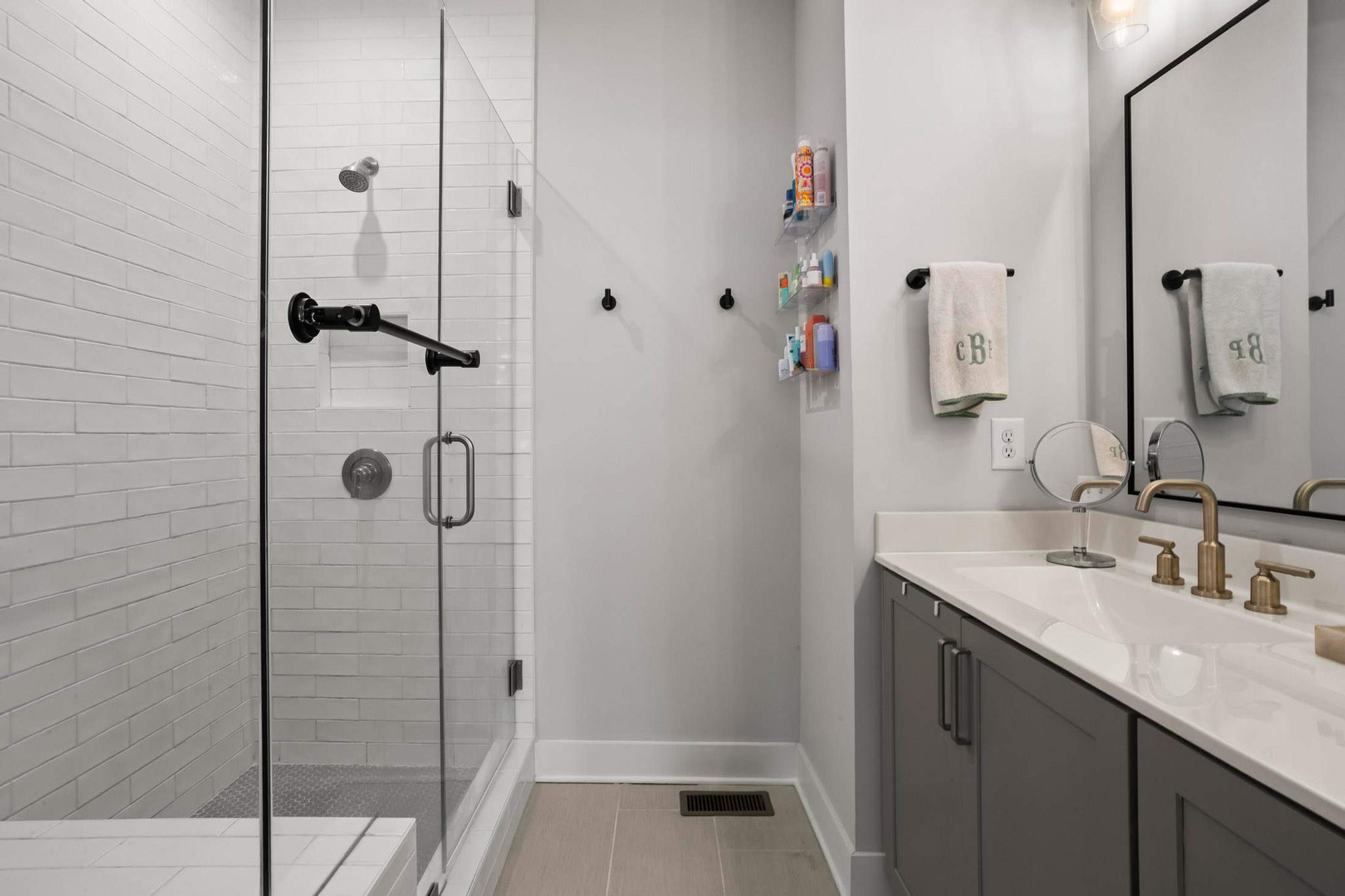  Stunning Townhome in the Heart of Chastain Park - 物件實景