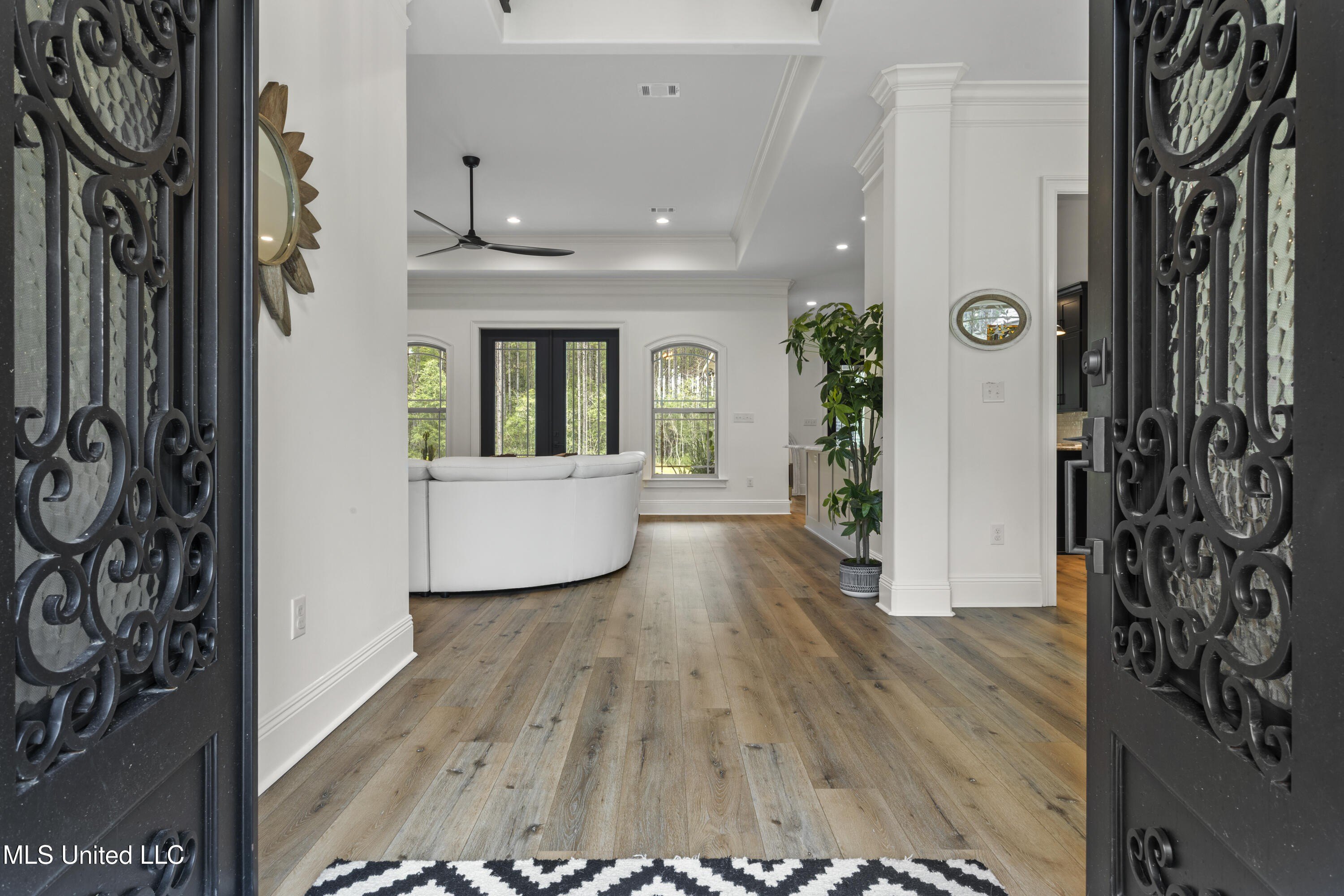 Gulfport, Mississippi, 39503, United States, 5 Bedrooms Bedrooms, ,5 BathroomsBathrooms,Residential,For Sale,1974357