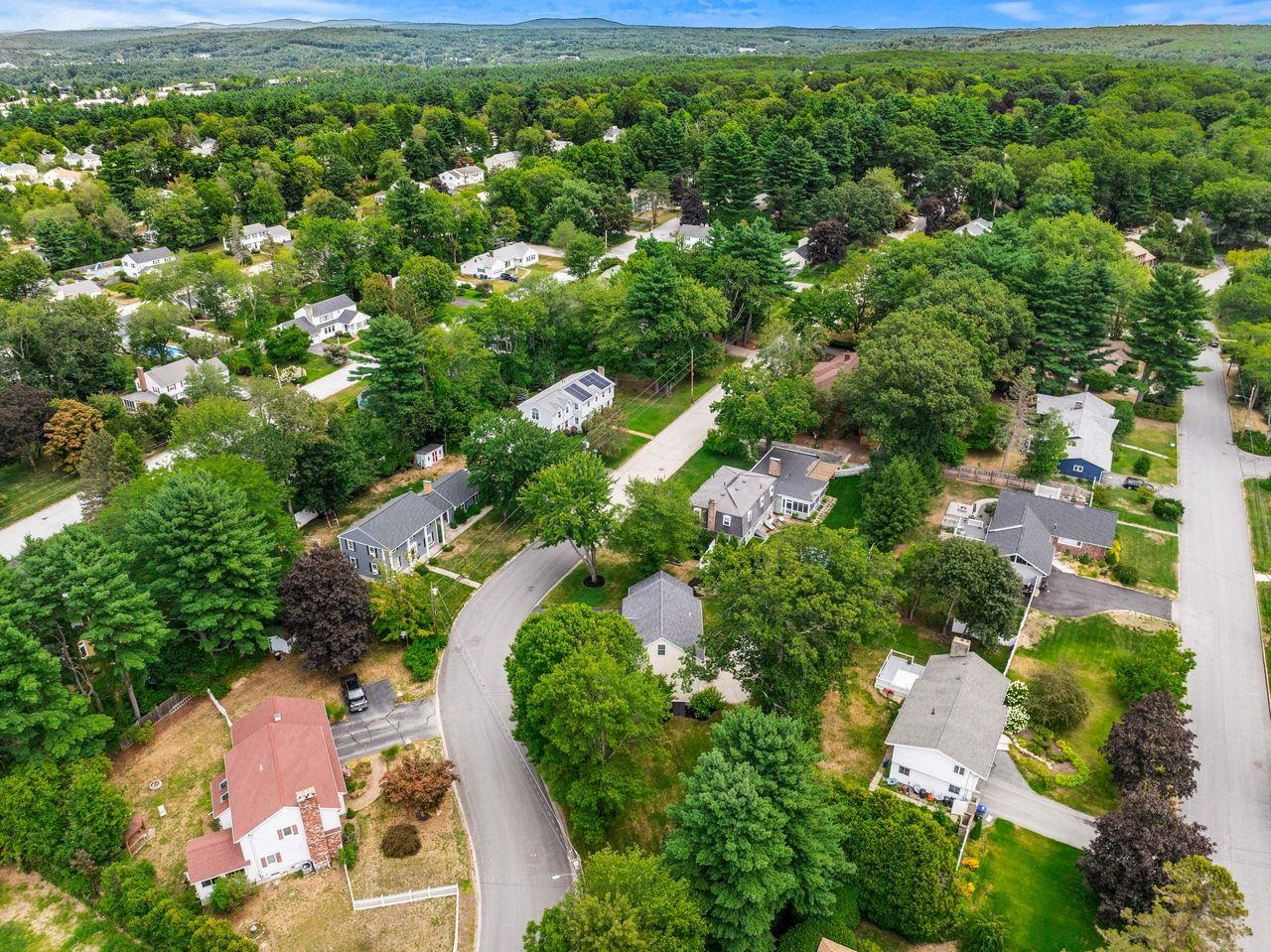 Manchester, New Hampshire, 03104, United States, 4 Bedrooms Bedrooms, ,3 BathroomsBathrooms,Residential,For Sale,1934324