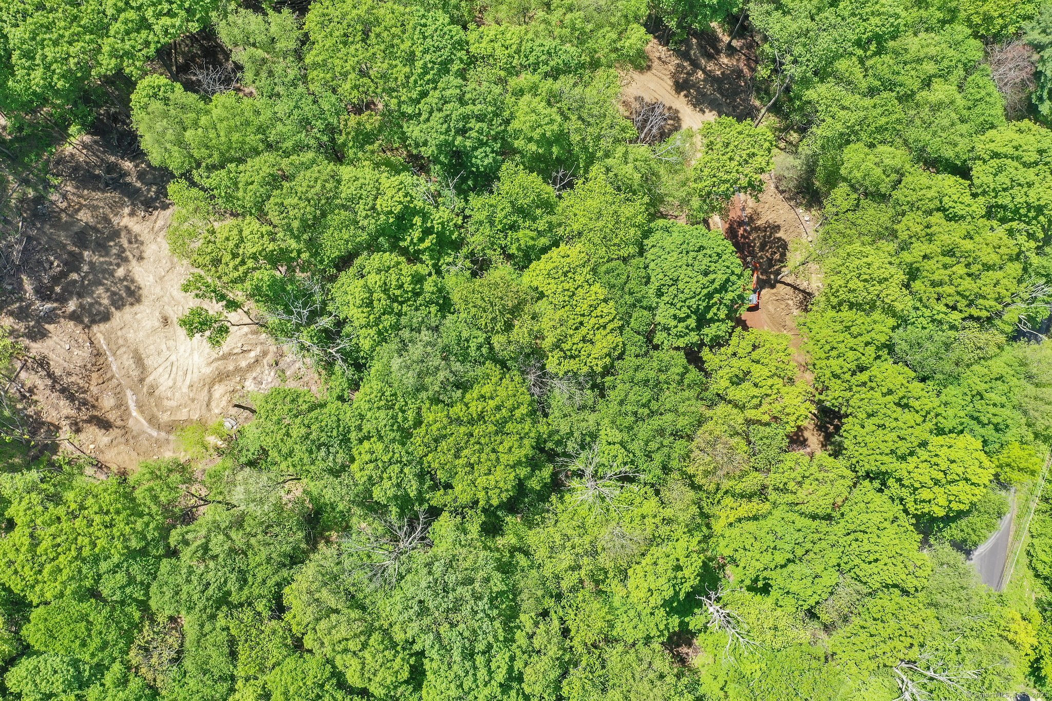 Barkhamsted, Connecticut, 06063, United States, 3 Bedrooms Bedrooms, ,2 BathroomsBathrooms,Residential,For Sale,1968616