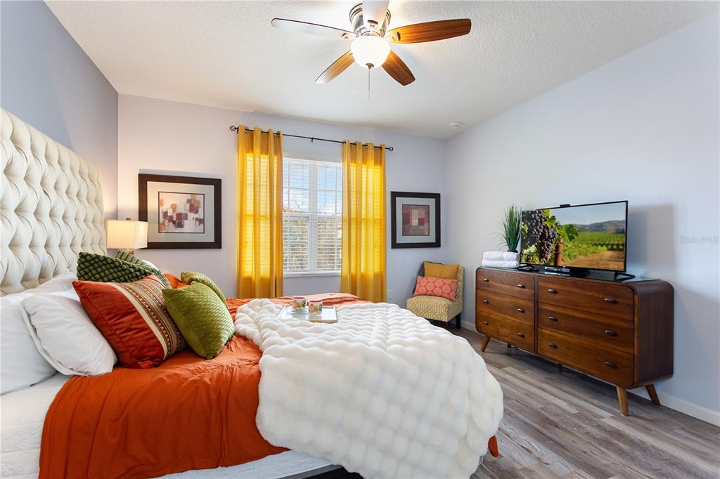 Davenport, Florida, 33837, United States, 10 Bedrooms Bedrooms, ,8 BathroomsBathrooms,Residential,For Sale,1996234